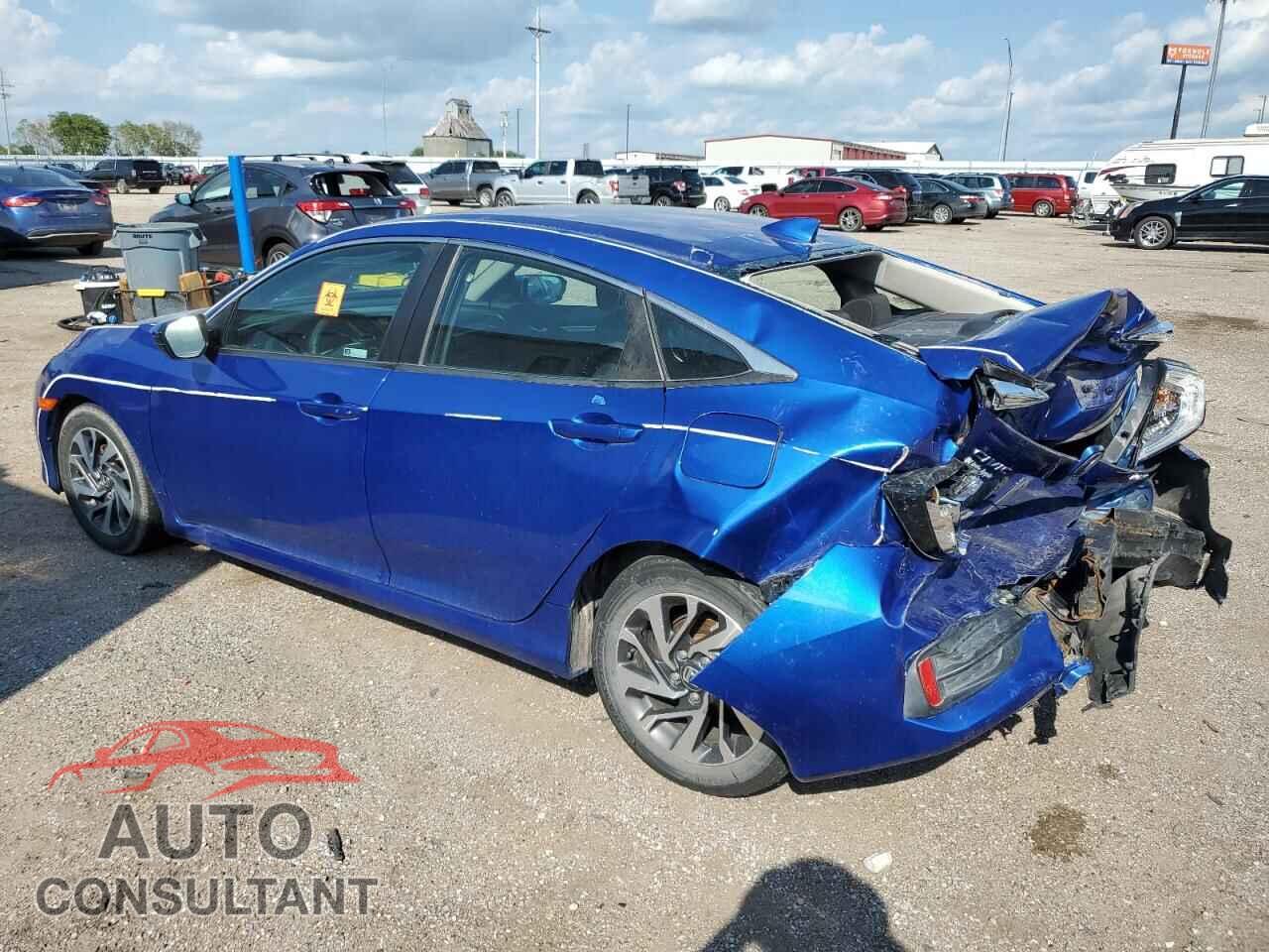 HONDA CIVIC 2018 - 19XFC2F76JE018061