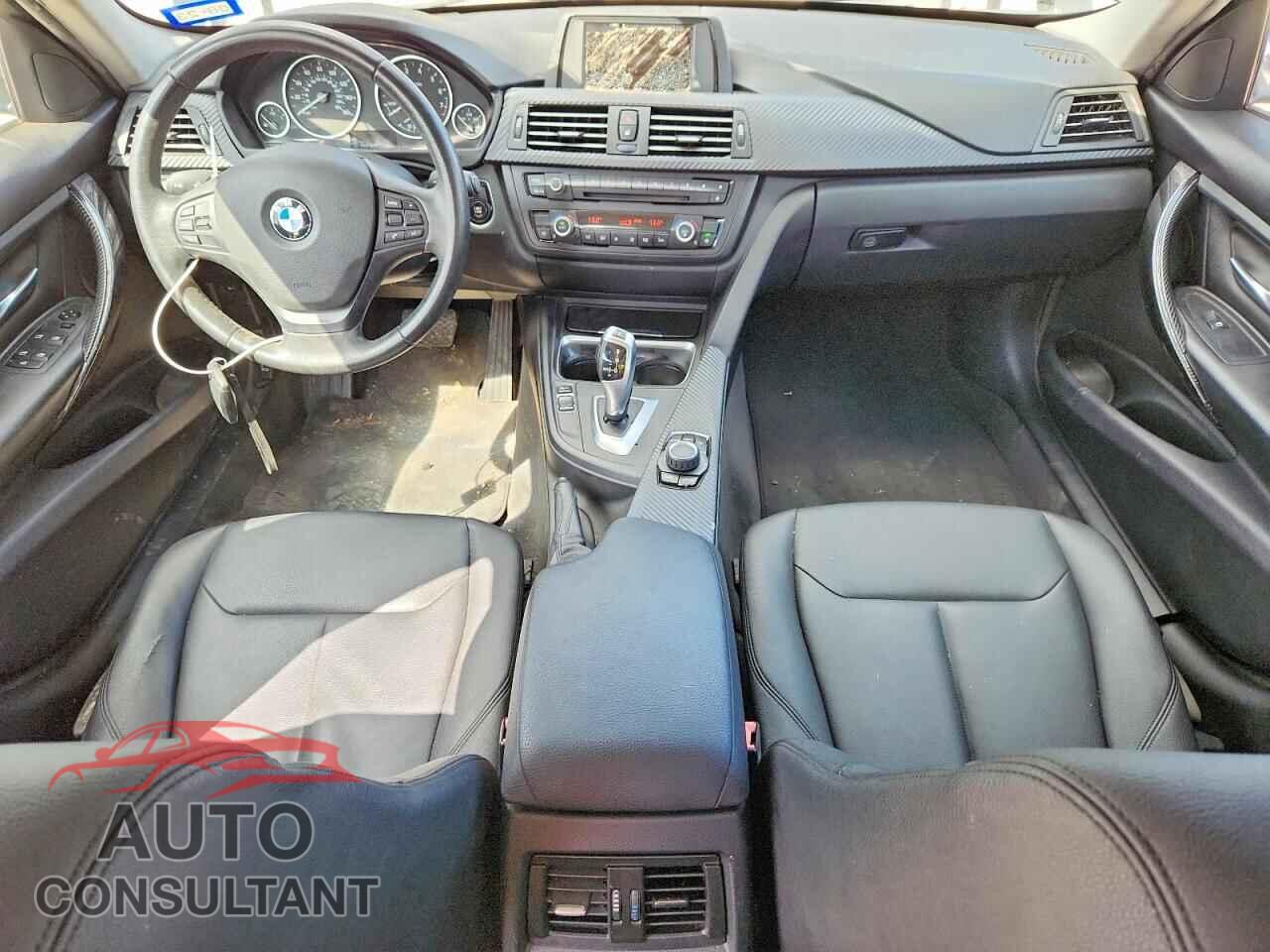 BMW 3 SERIES 2012 - WBA3A5C5XCF348563