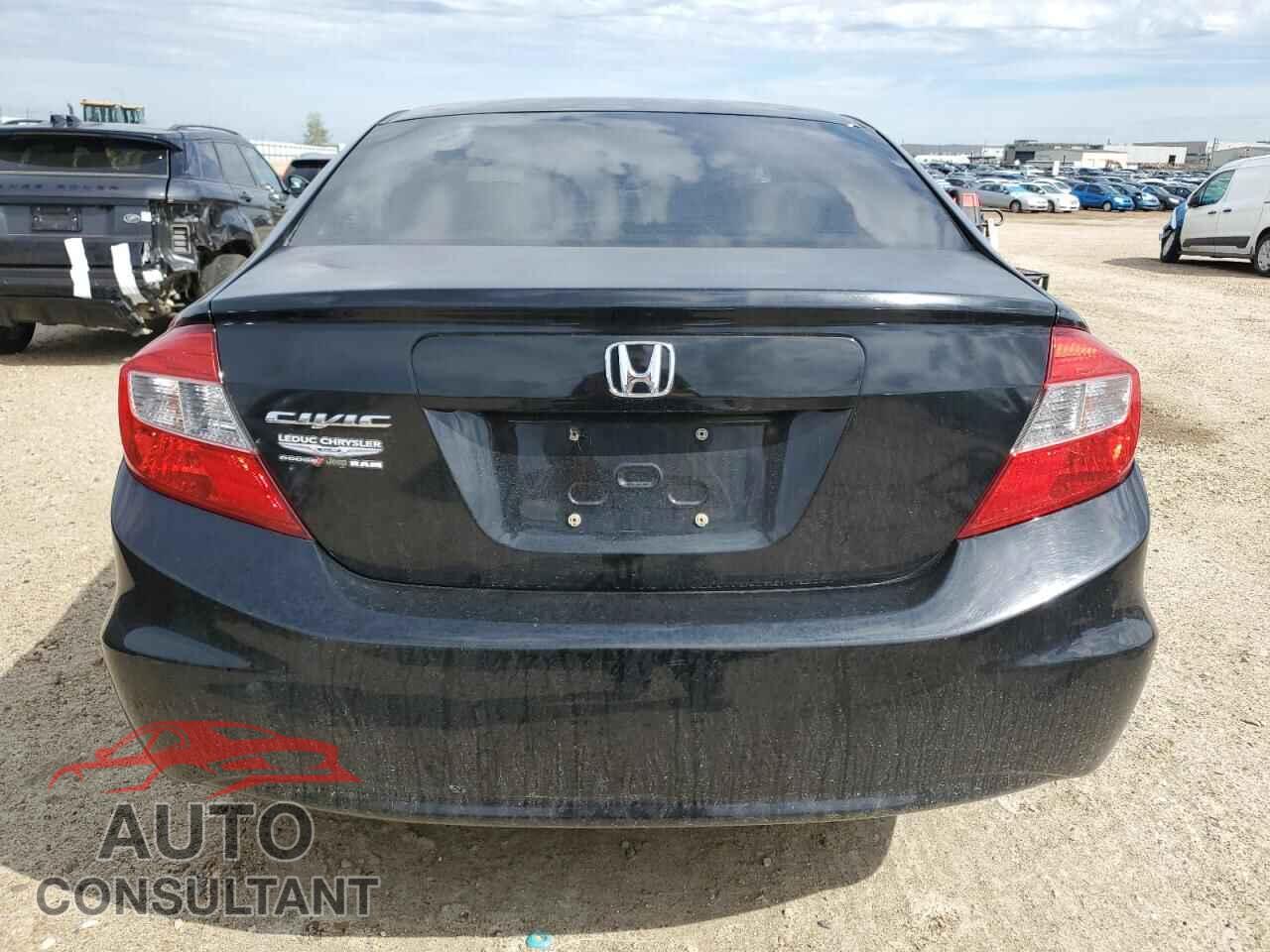 HONDA CIVIC 2012 - 2HGFB2F40CH051395