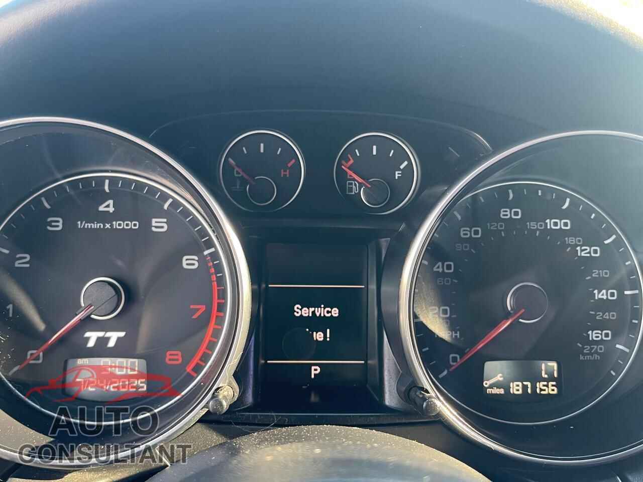 AUDI TT 2014 - TRUBFAFK6E1000761