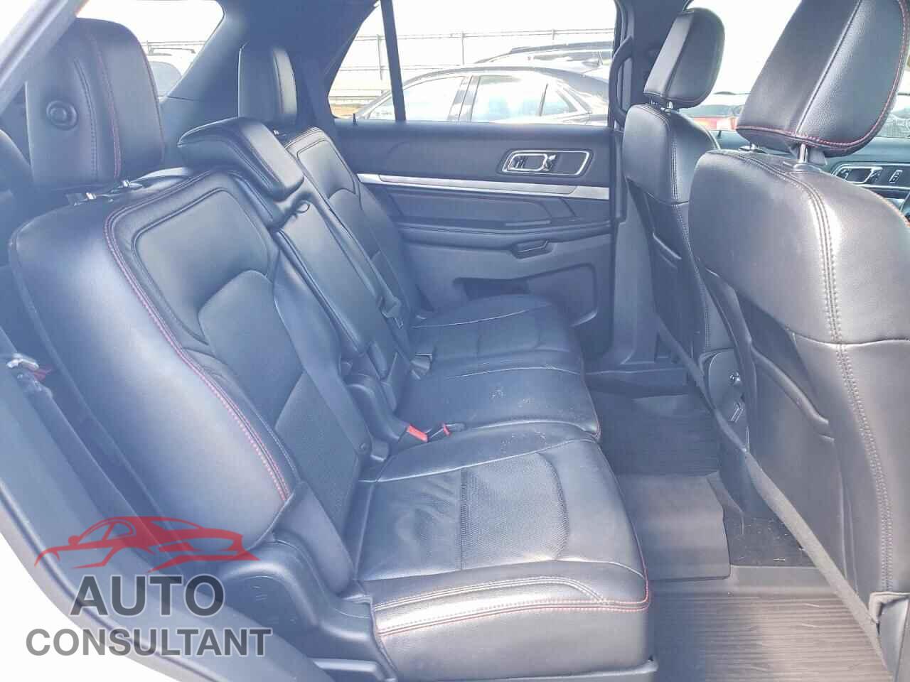 FORD EXPLORER 2018 - 1FM5K8GT4JGA34445