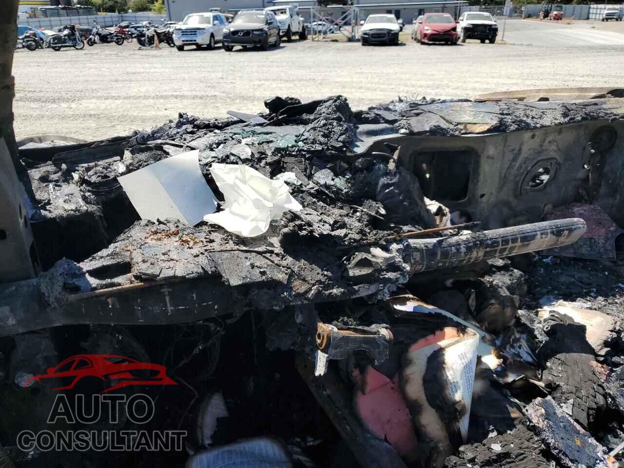 TESLA MODEL 3 2018 - 5YJ3E1EB3JF064650