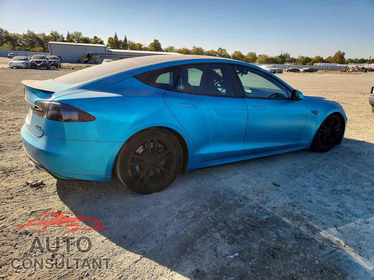 TESLA MODEL S 2015 - 5YJSA1E42FF102093