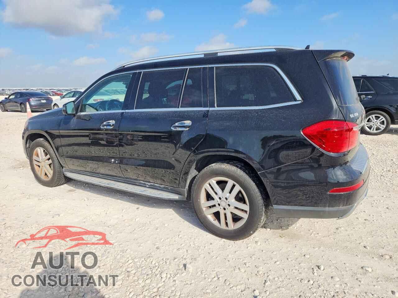 MERCEDES-BENZ GL-CLASS 2015 - 4JGDF2EE5FA460060