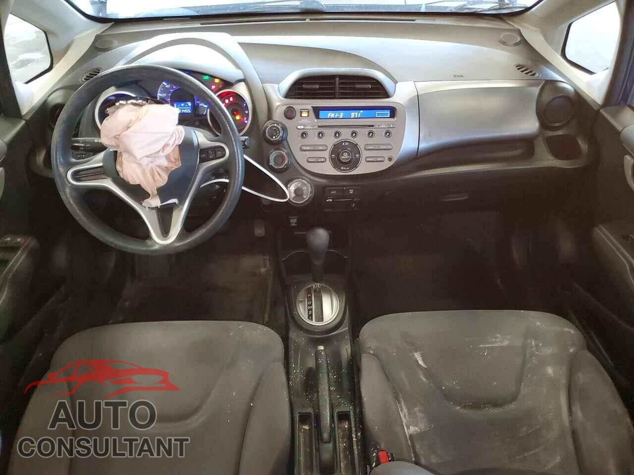 HONDA FIT 2013 - JHMGE8H3XDC072985