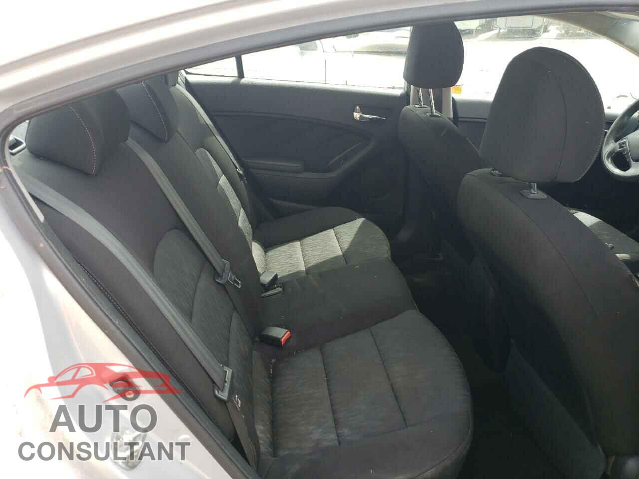 KIA FORTE 2016 - KNAFK4A68G5455770