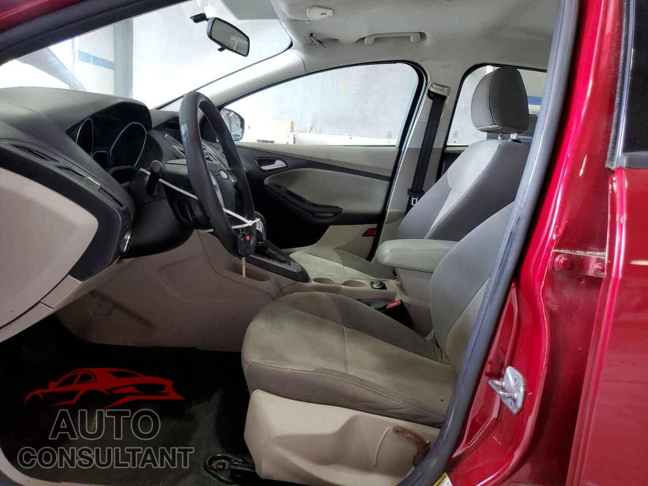 FORD FOCUS 2014 - 1FADP3F2XEL103493
