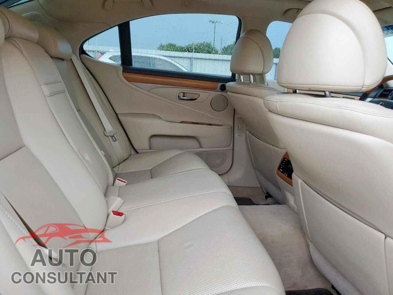 LEXUS LS460 2014 - JTHBL5EFXE5129155