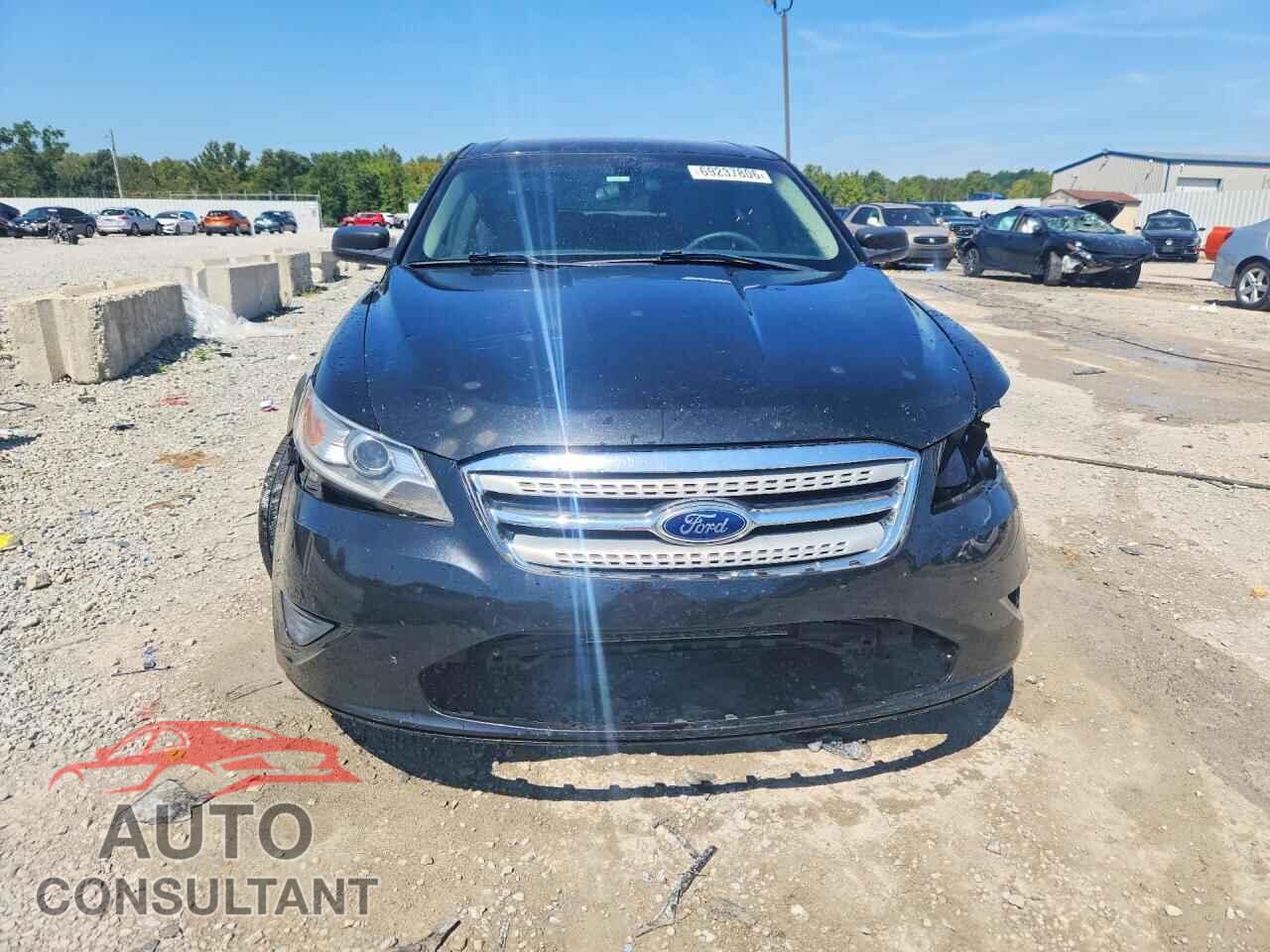 FORD TAURUS 2011 - 1FAHP2DW0BG128831