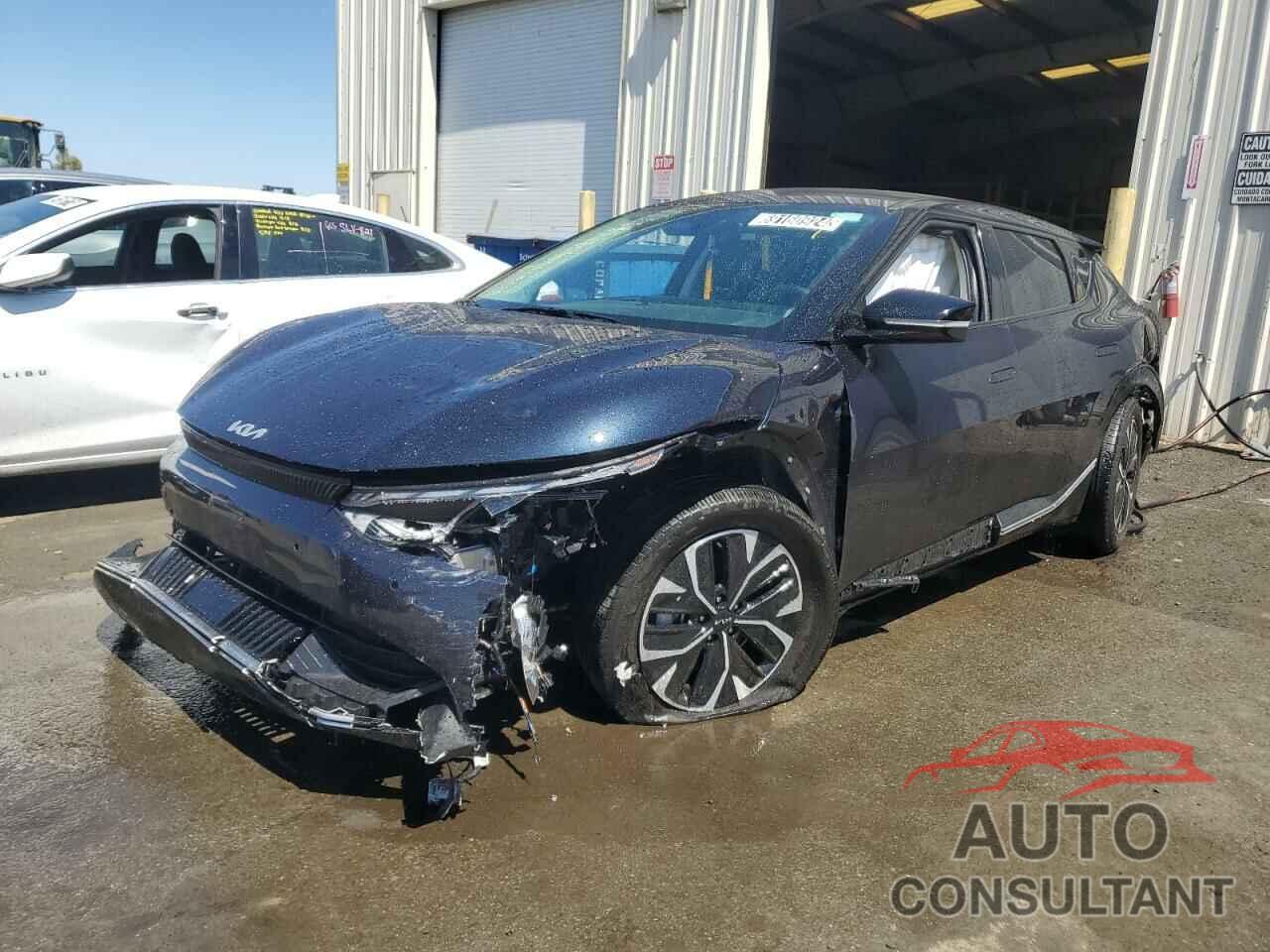 KIA EV6 LIGHT 2023 - KNDC34LA1P5149627