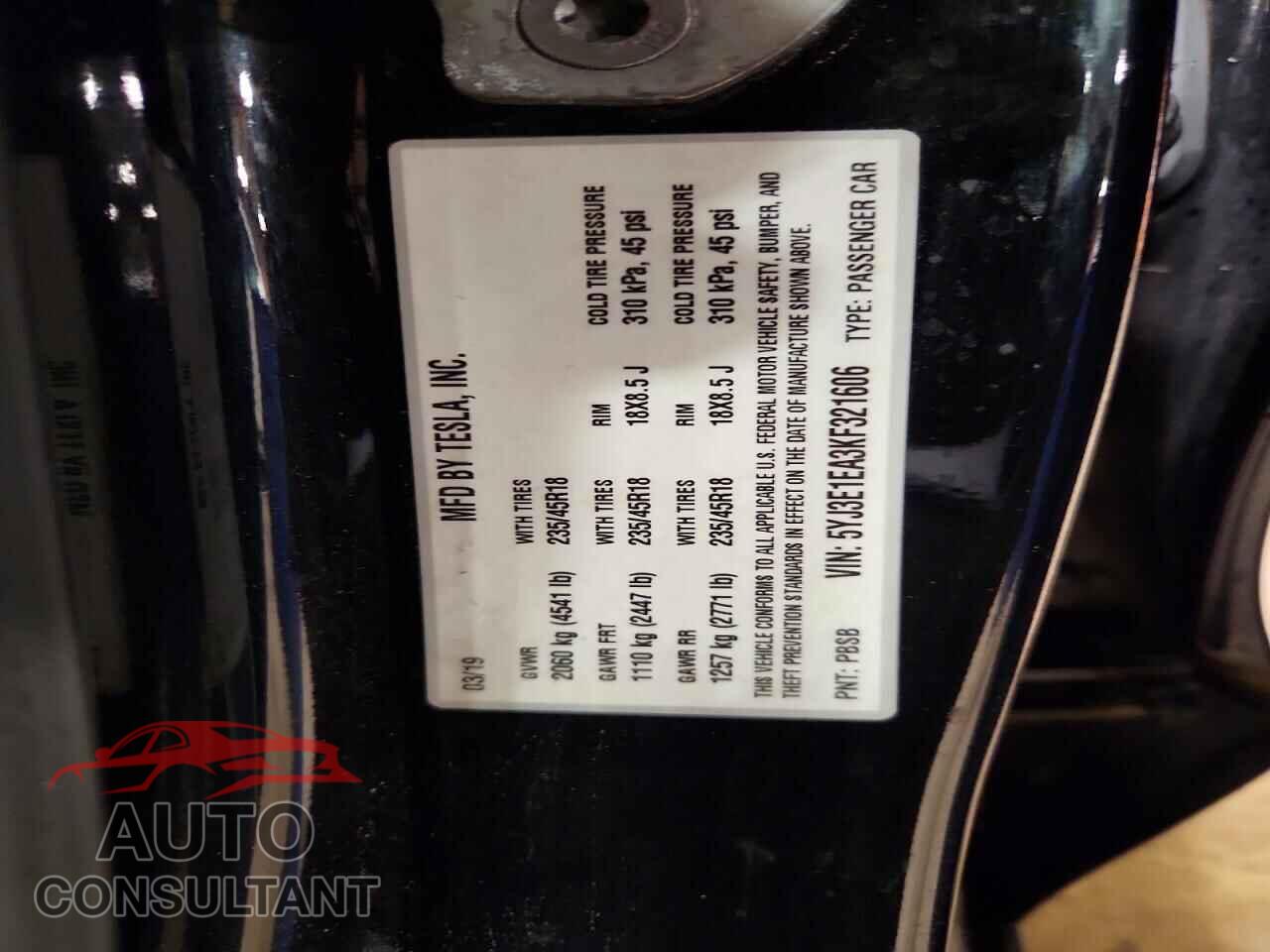 TESLA MODEL 3 2019 - 5YJ3E1EA3KF321606