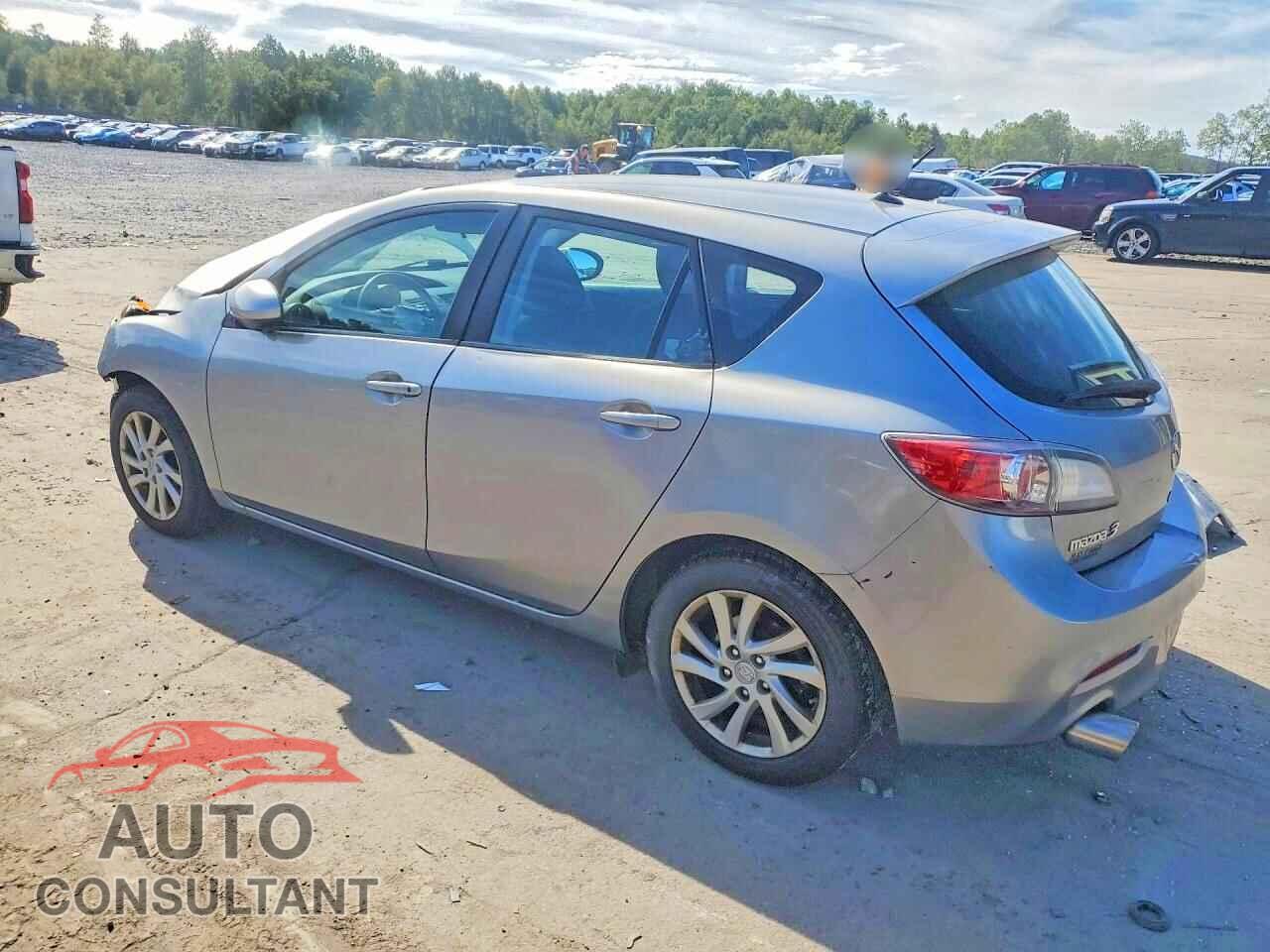 MAZDA 3 2012 - JM1BL1L87C1537101