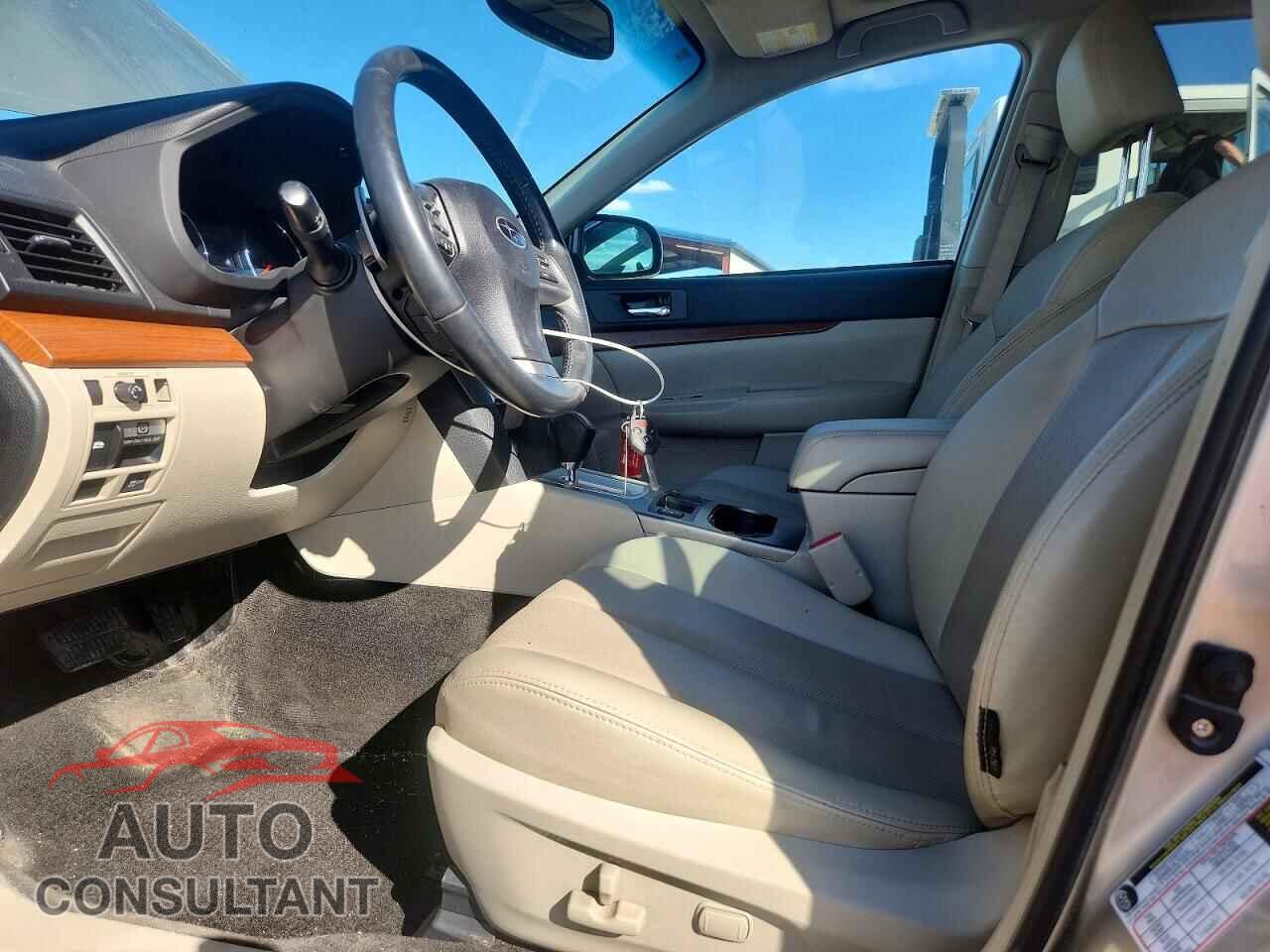 SUBARU OUTBACK 2014 - 4S4BRDLCXE2255404