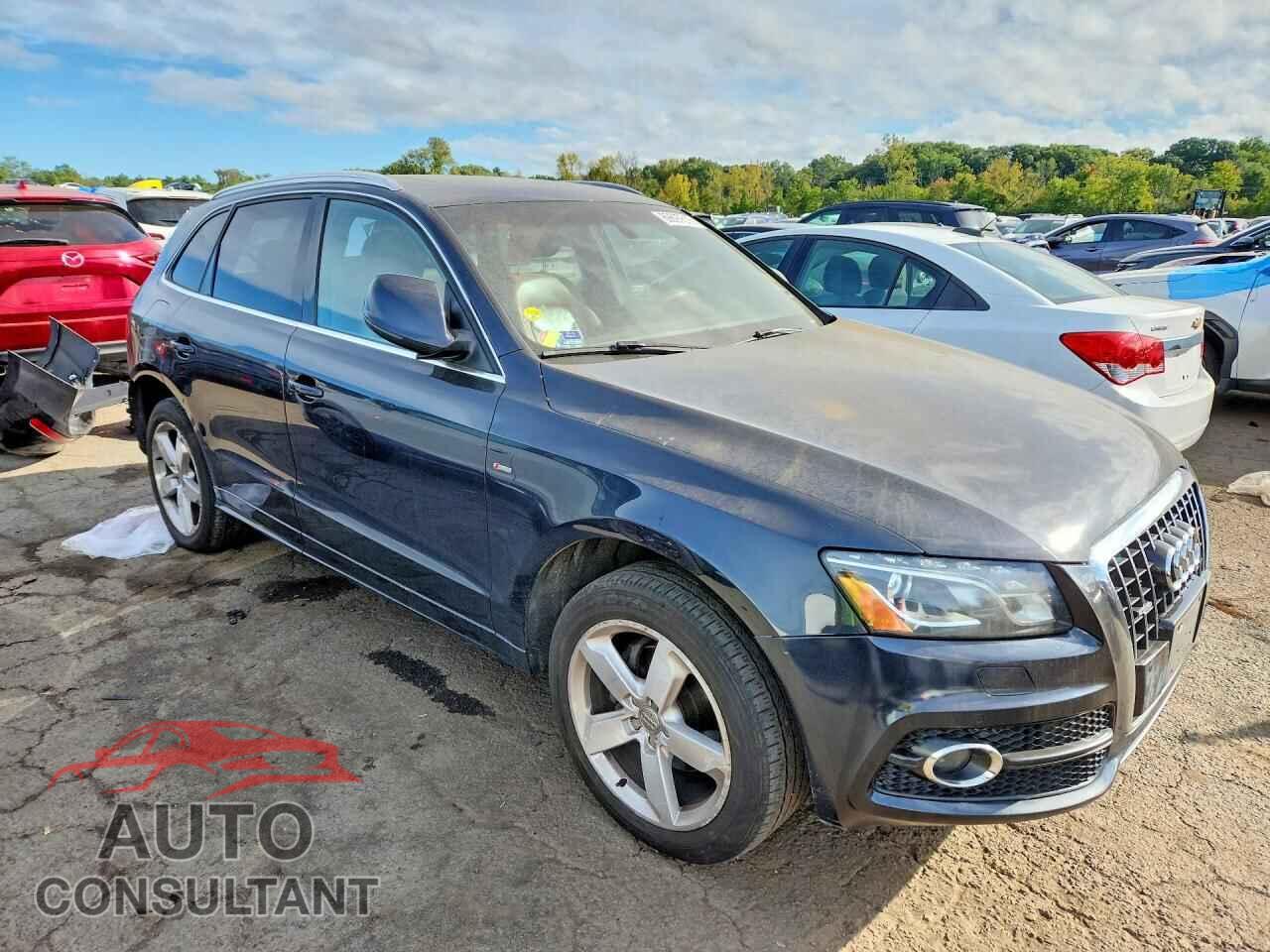 AUDI Q5 2012 - WA1DKAFP2CA010527