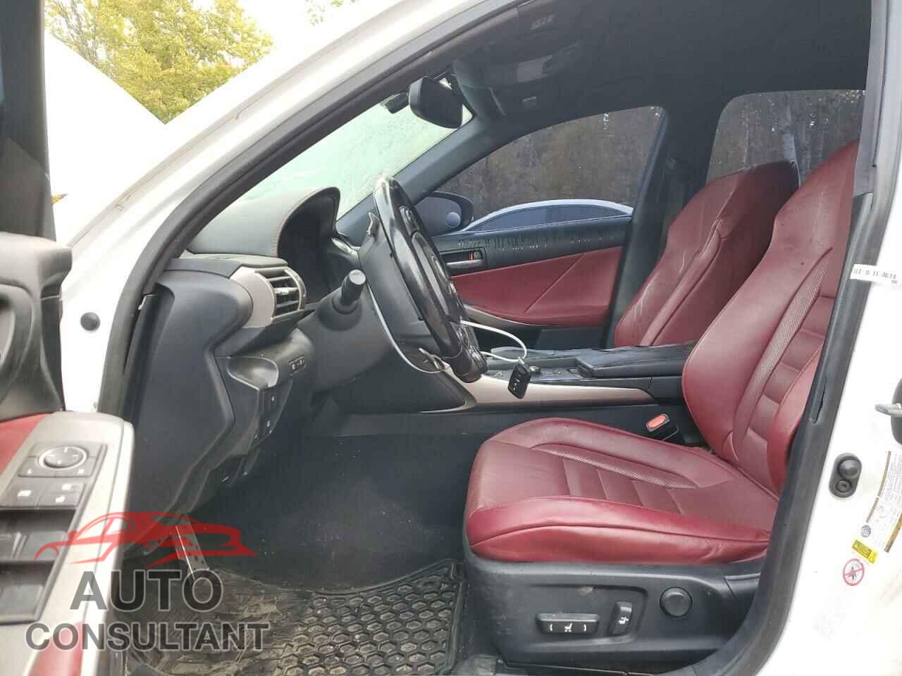 LEXUS IS 2016 - JTHCM1D28G5010077