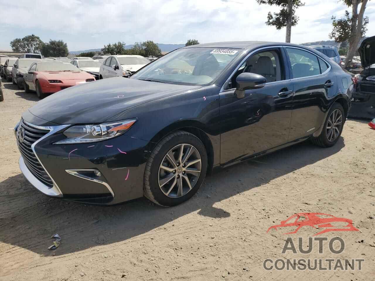 LEXUS ES300 2018 - JTHBW1GG3J2186931