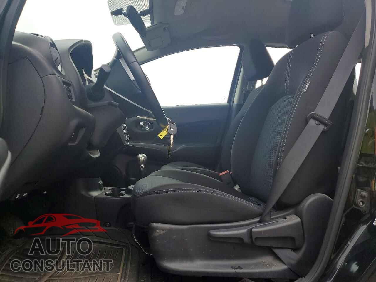 NISSAN VERSA 2017 - 3N1CE2CP3HL378592
