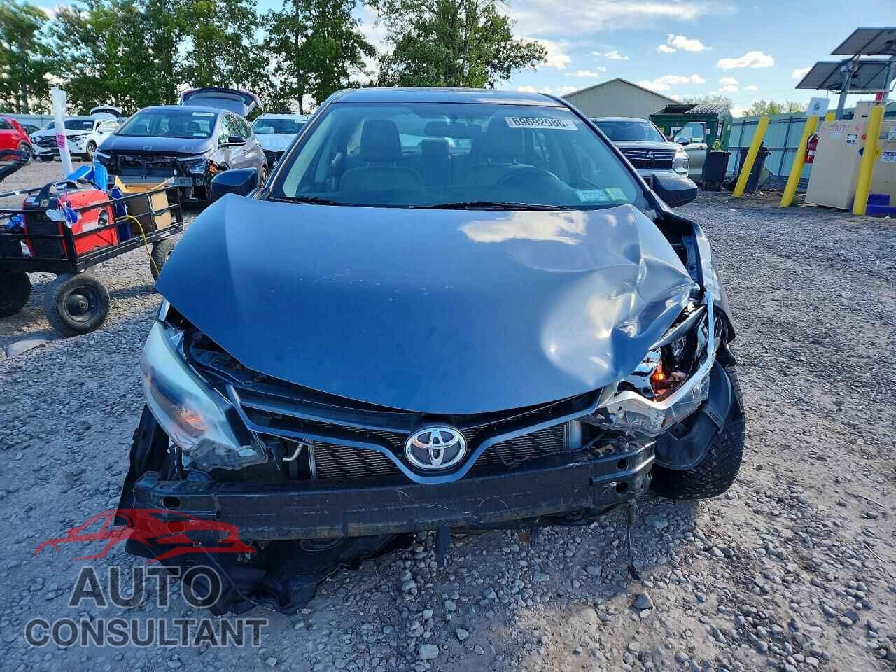 TOYOTA COROLLA 2014 - 2T1BPRHE0EC128941
