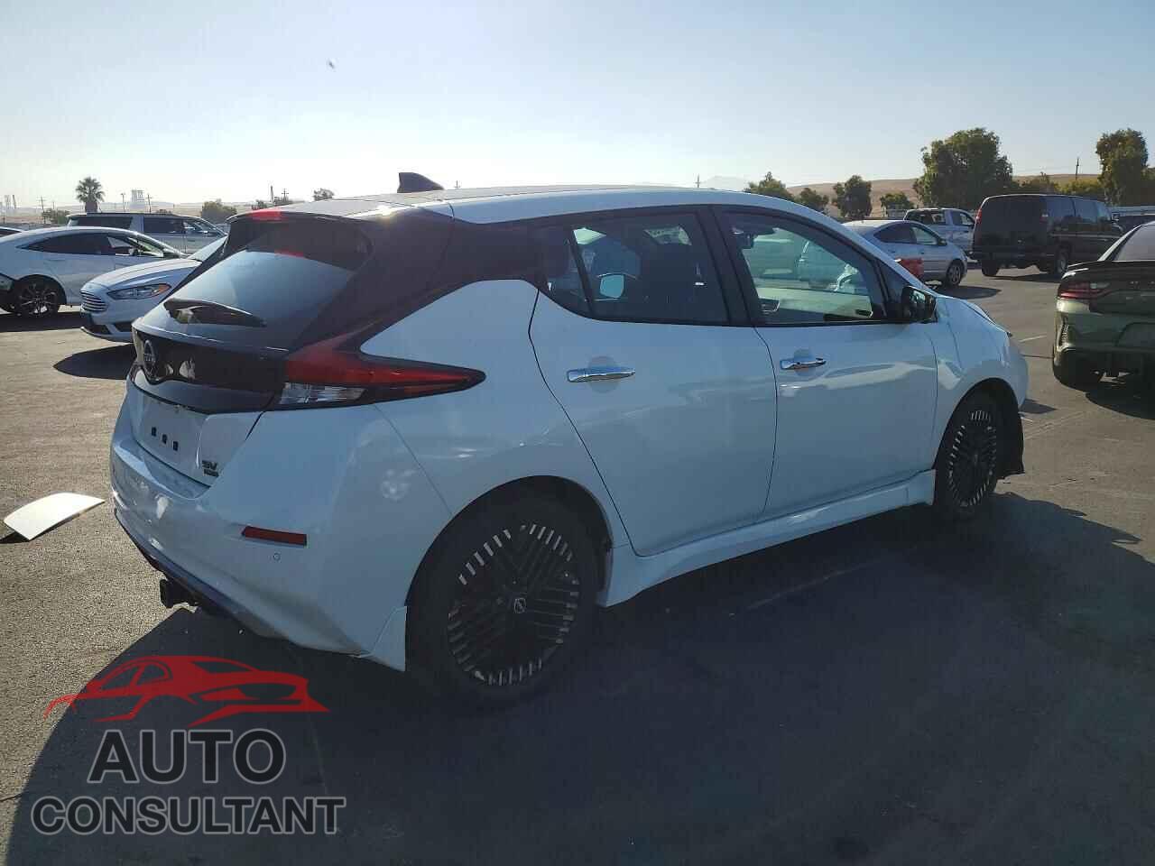 NISSAN LEAF 2025 - 1N4CZ1CV9SC558100