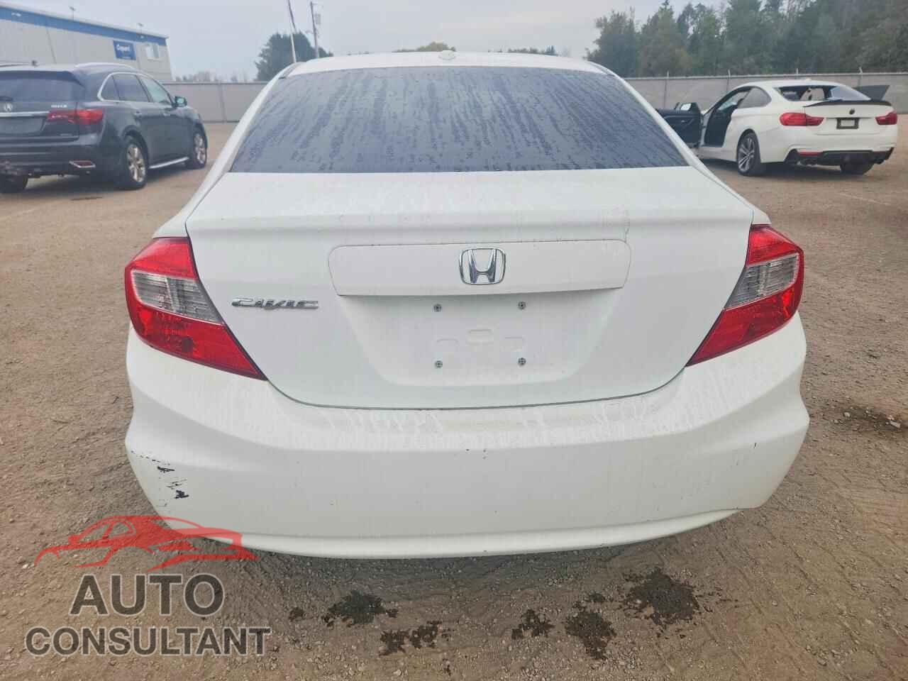 HONDA CIVIC 2012 - 2HGFB2F96CH120831
