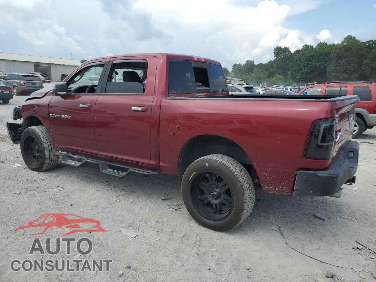 DODGE RAM 1500 2012 - 1C6RD7LT3CS180293