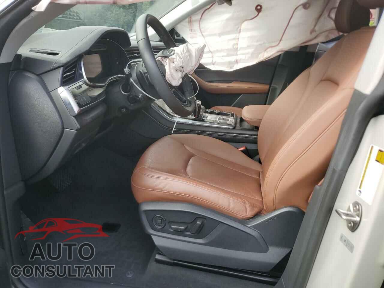 AUDI Q8 2023 - WA1EVBF14PD008652