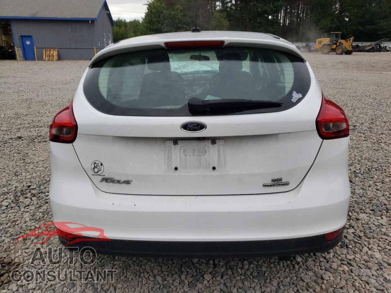 FORD FOCUS 2016 - 1FADP3K27GL319214