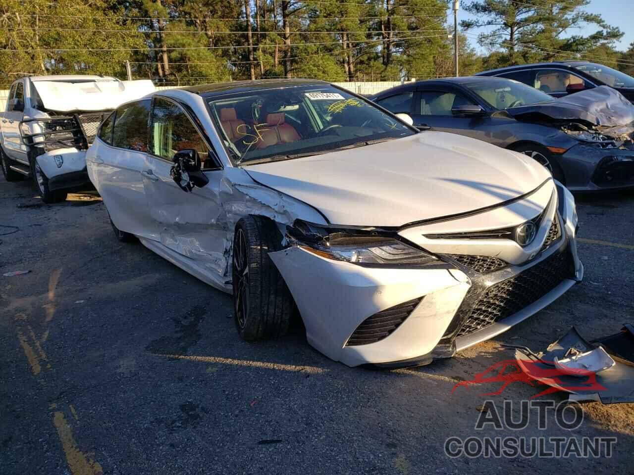 TOYOTA CAMRY 2019 - 4T1B61HK6KU731347