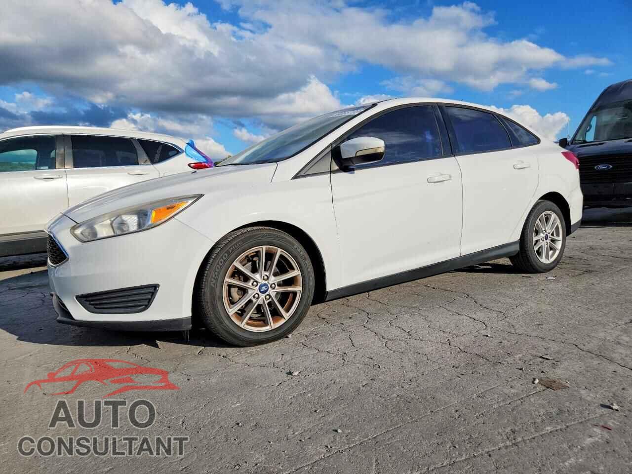FORD FOCUS 2017 - 1FADP3F28HL224964