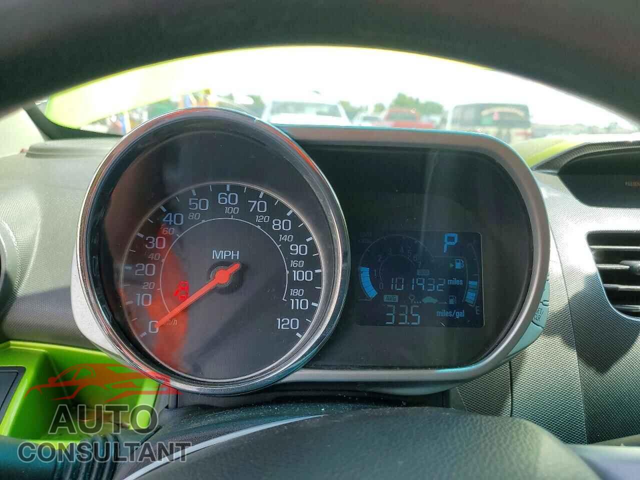 CHEVROLET SPARK 2015 - KL8CB6S98FC809123