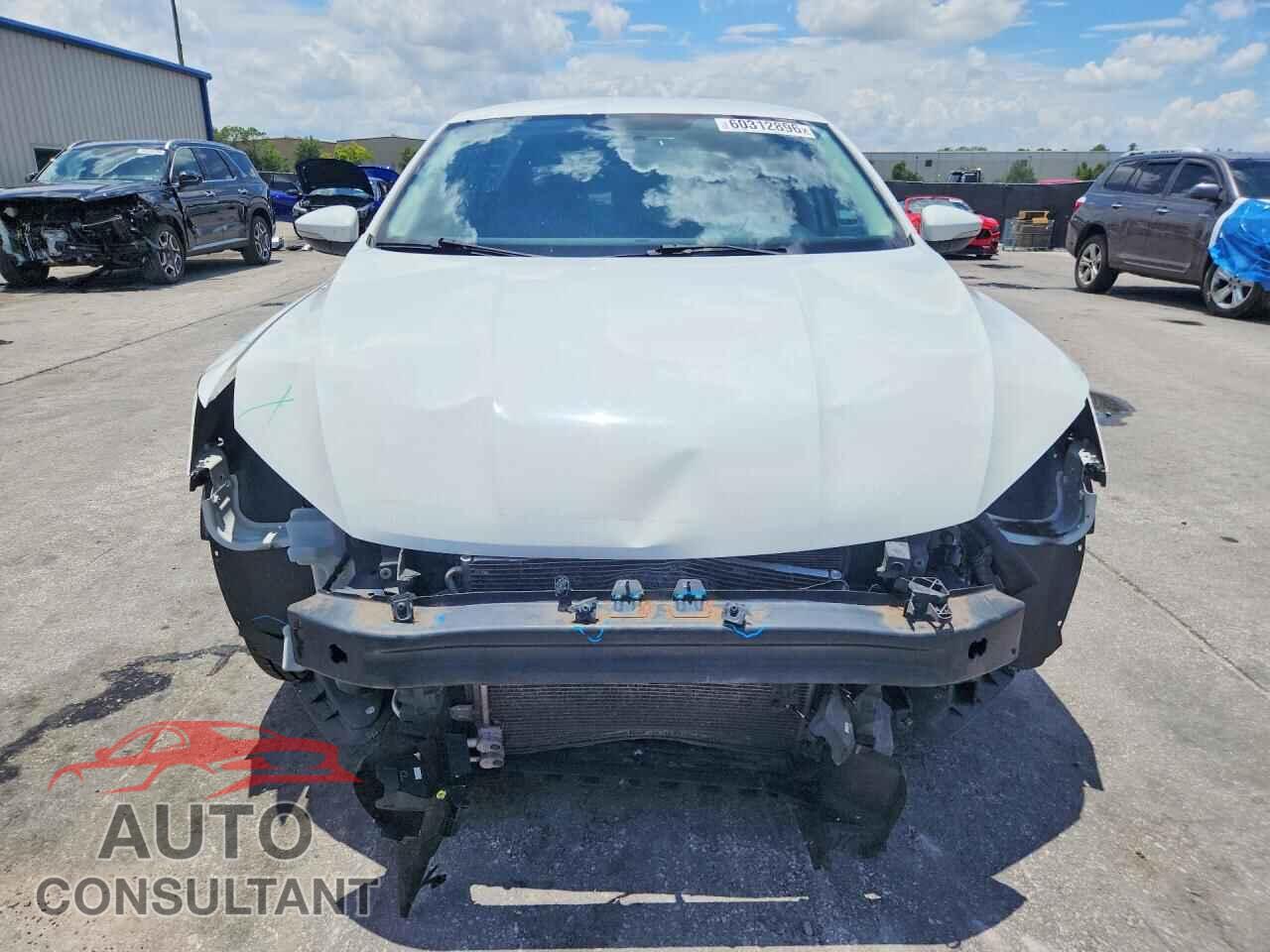 VOLKSWAGEN PASSAT 2017 - 1VWAT7A33HC002703
