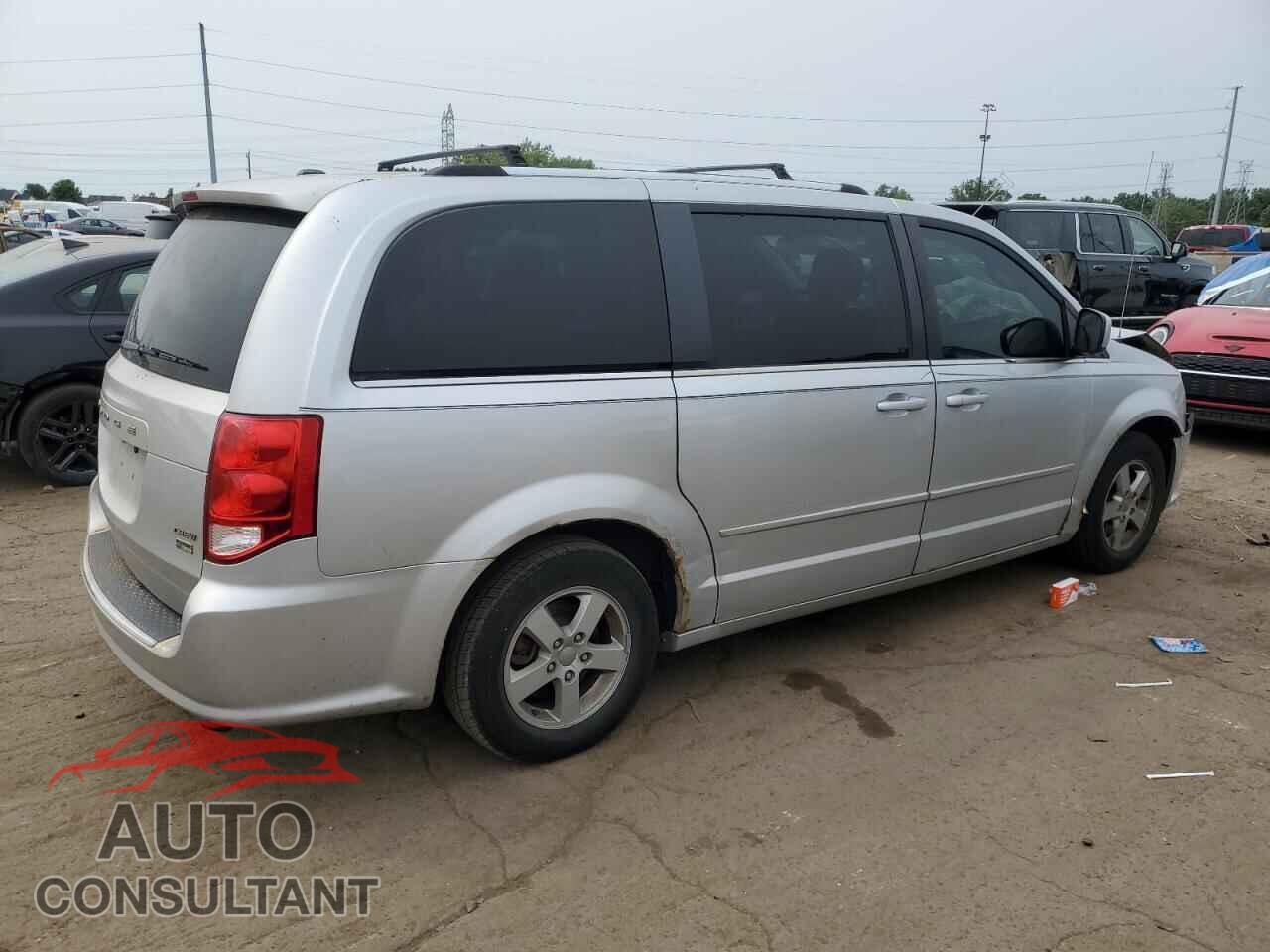 DODGE CARAVAN 2011 - 2D4RN5DG3BR689816