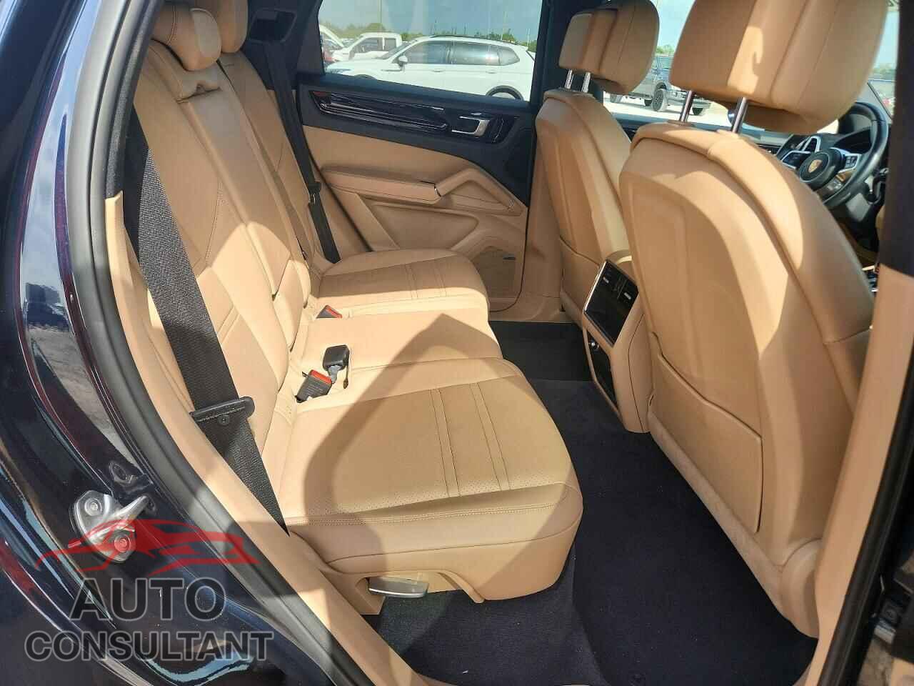 PORSCHE CAYENNE 2019 - WP1AA2AY3KDA06760