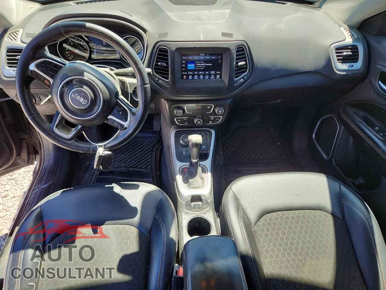 JEEP COMPASS 2018 - 3C4NJDBB7JT114767