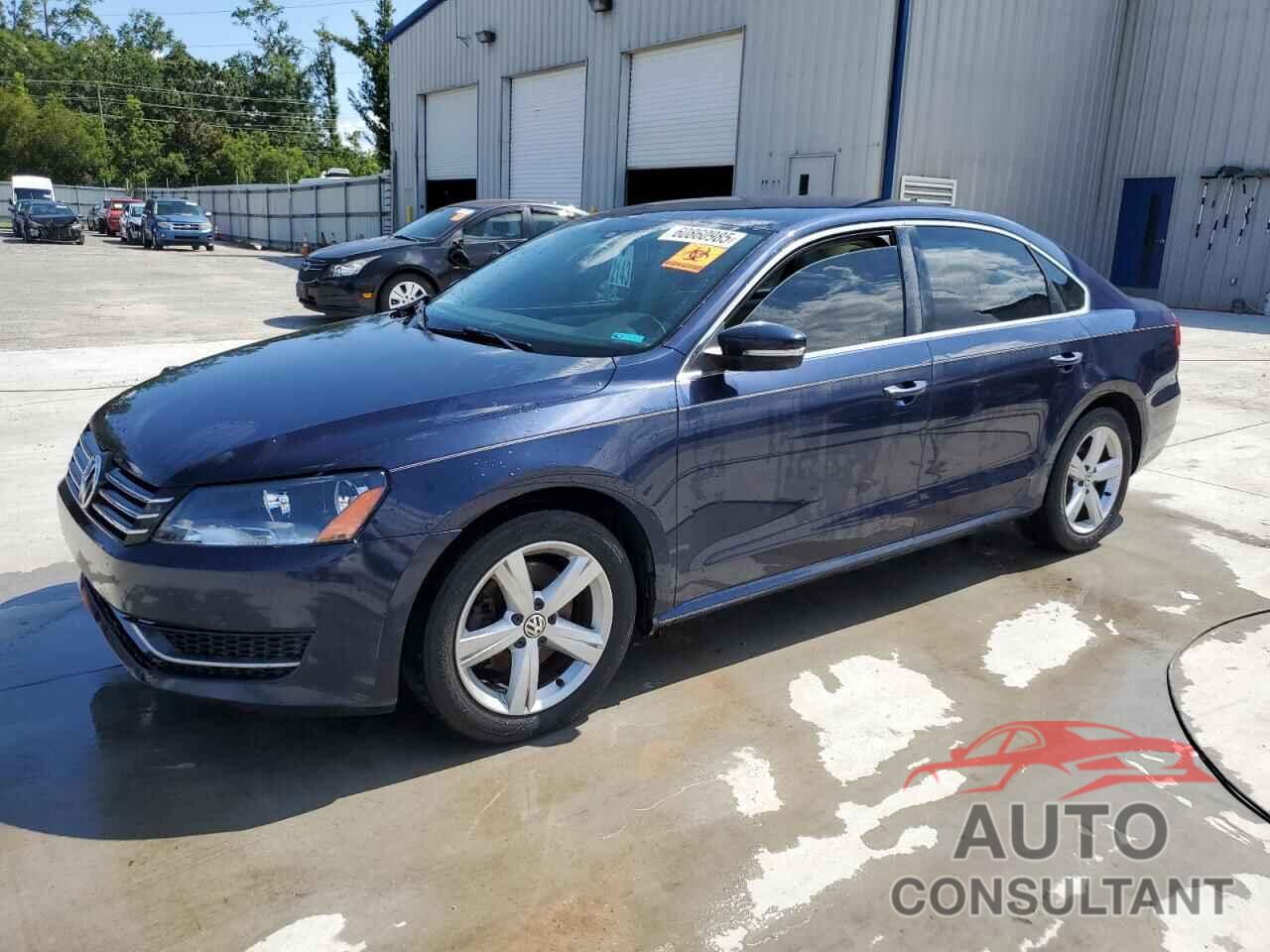 VOLKSWAGEN PASSAT 2013 - 1VWBH7A3XDC126287