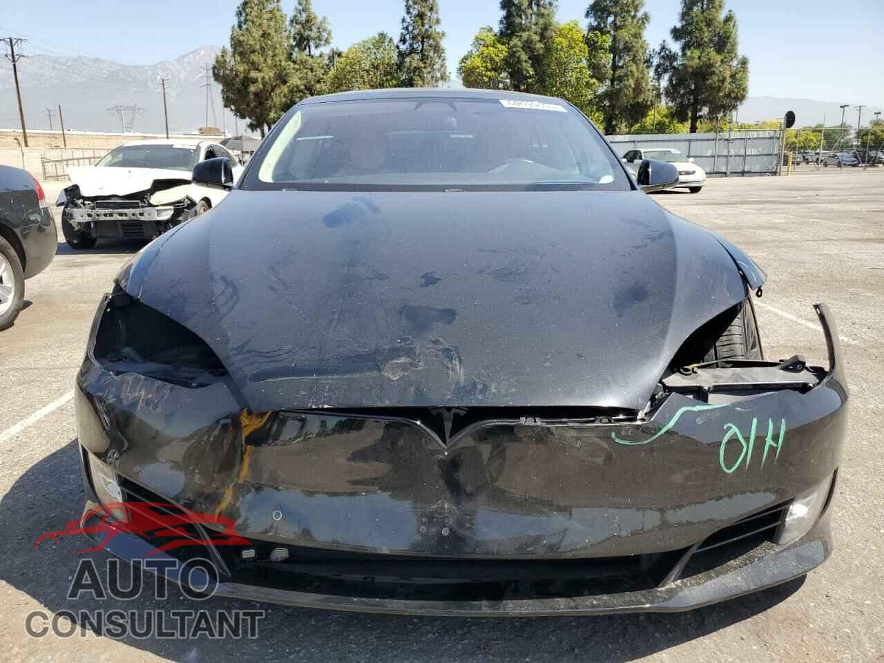 TESLA MODEL S 2017 - 5YJSA1E28HF190858