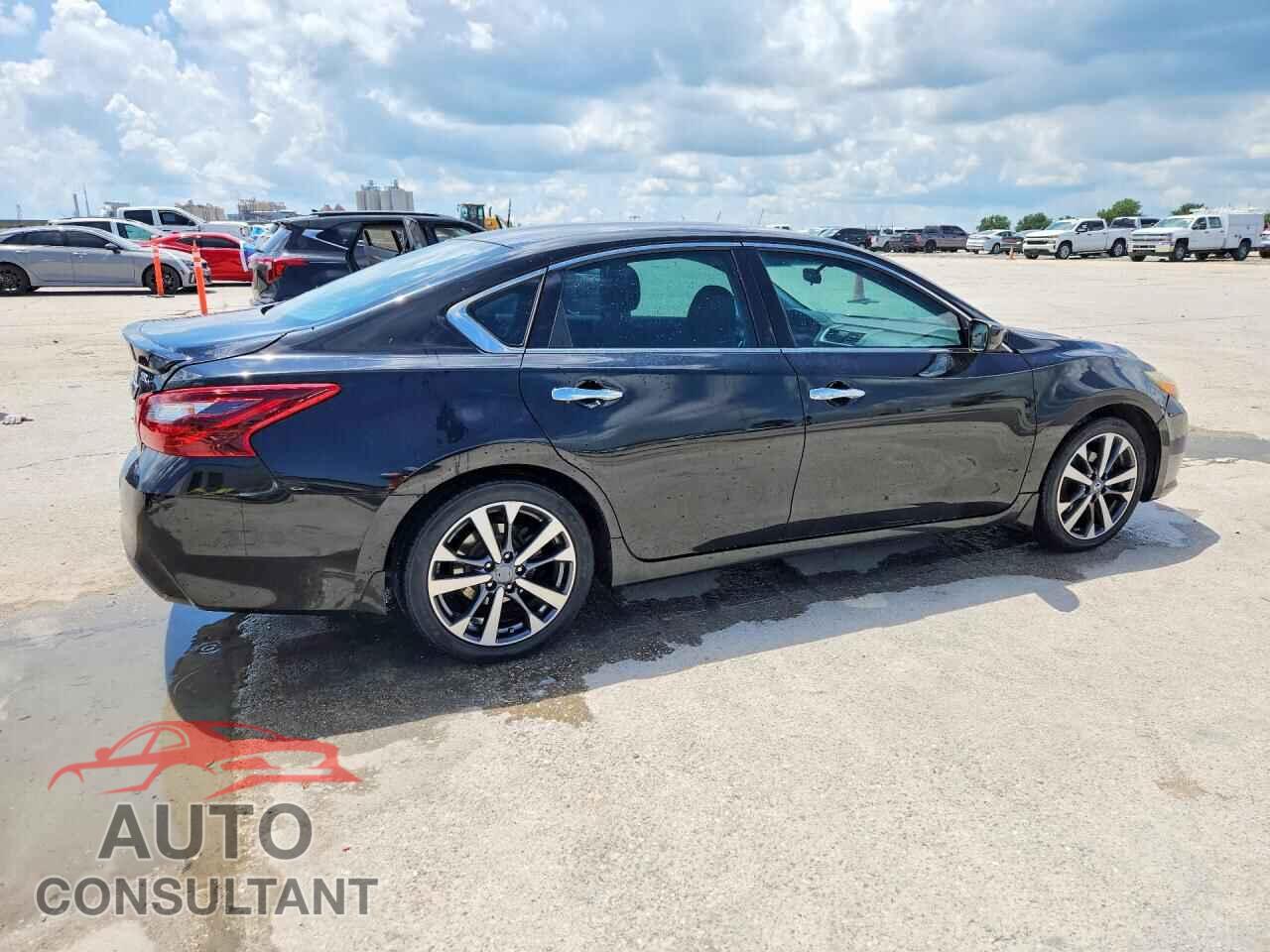 NISSAN ALTIMA 2017 - 1N4AL3AP4HC123731