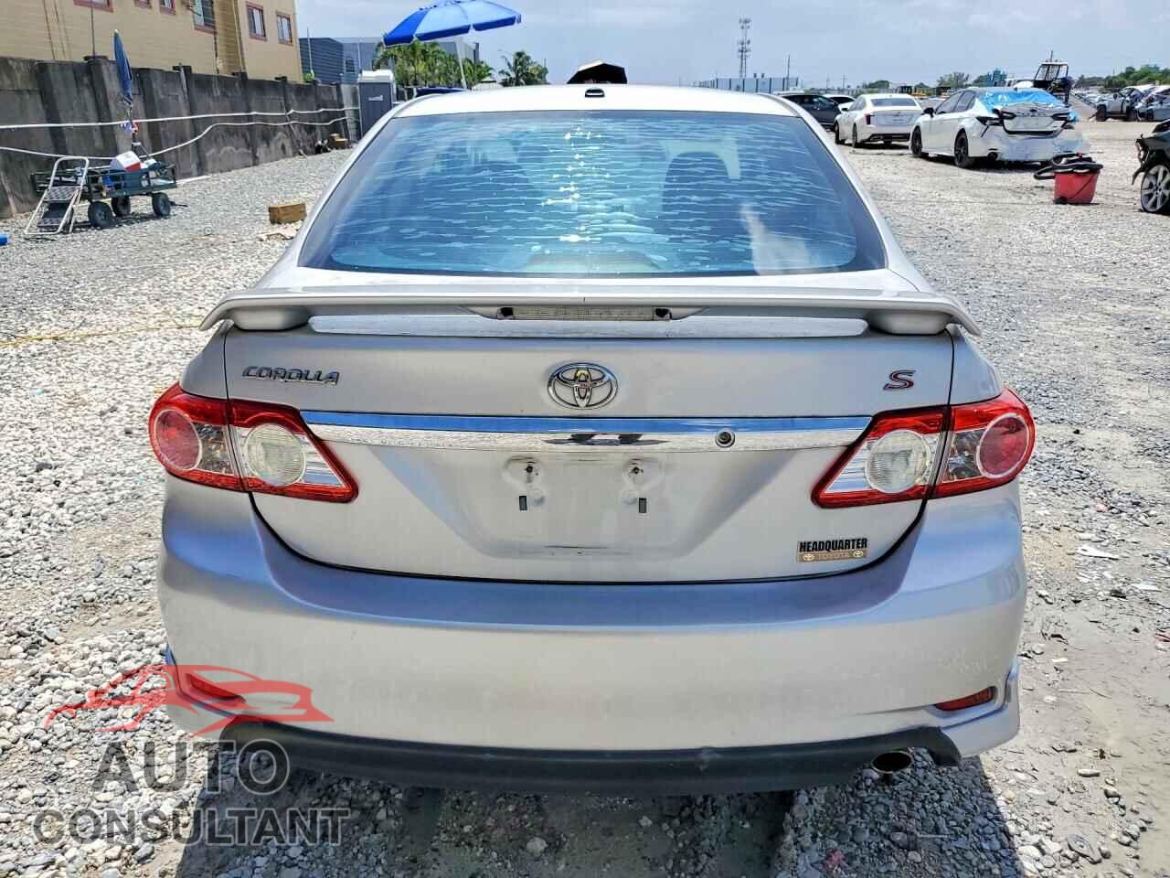 TOYOTA COROLLA 2013 - 5YFBU4EEXDP094005