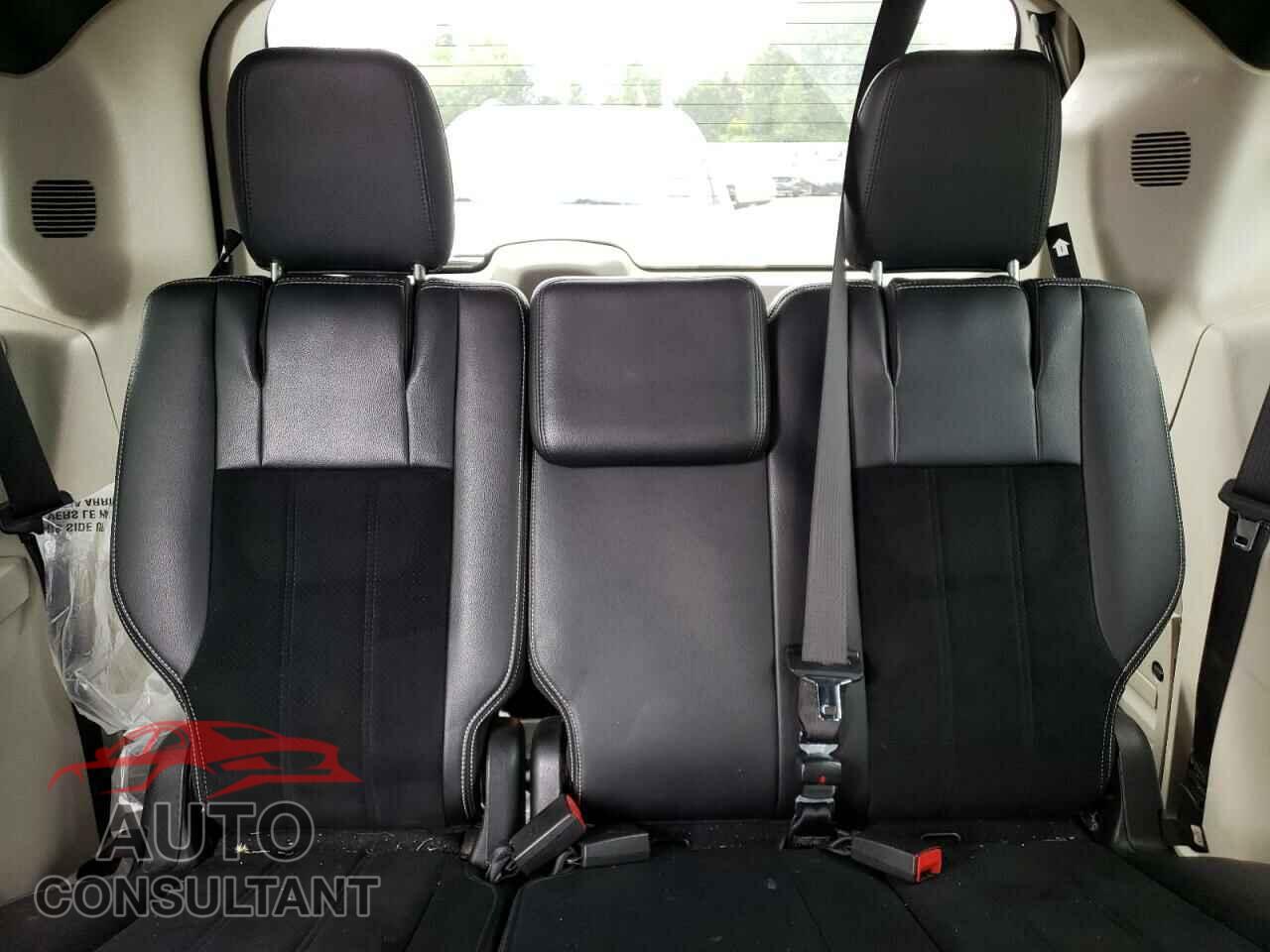 DODGE CARAVAN 2017 - 2C4RDGCG4HR749544