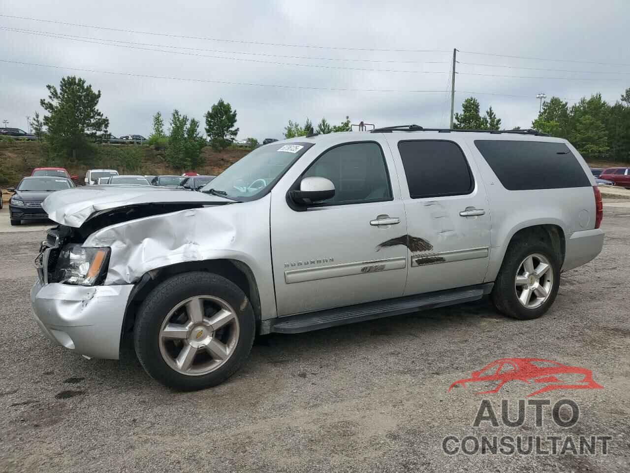 CHEVROLET SUBURBAN 2010 - 1GNUCJE00AR145597
