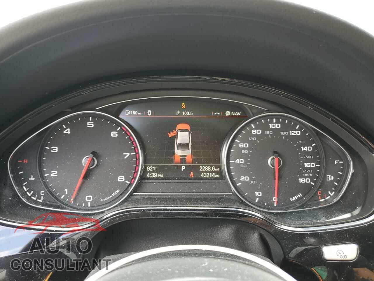 AUDI A8 2016 - WAU43AFD4GN012221