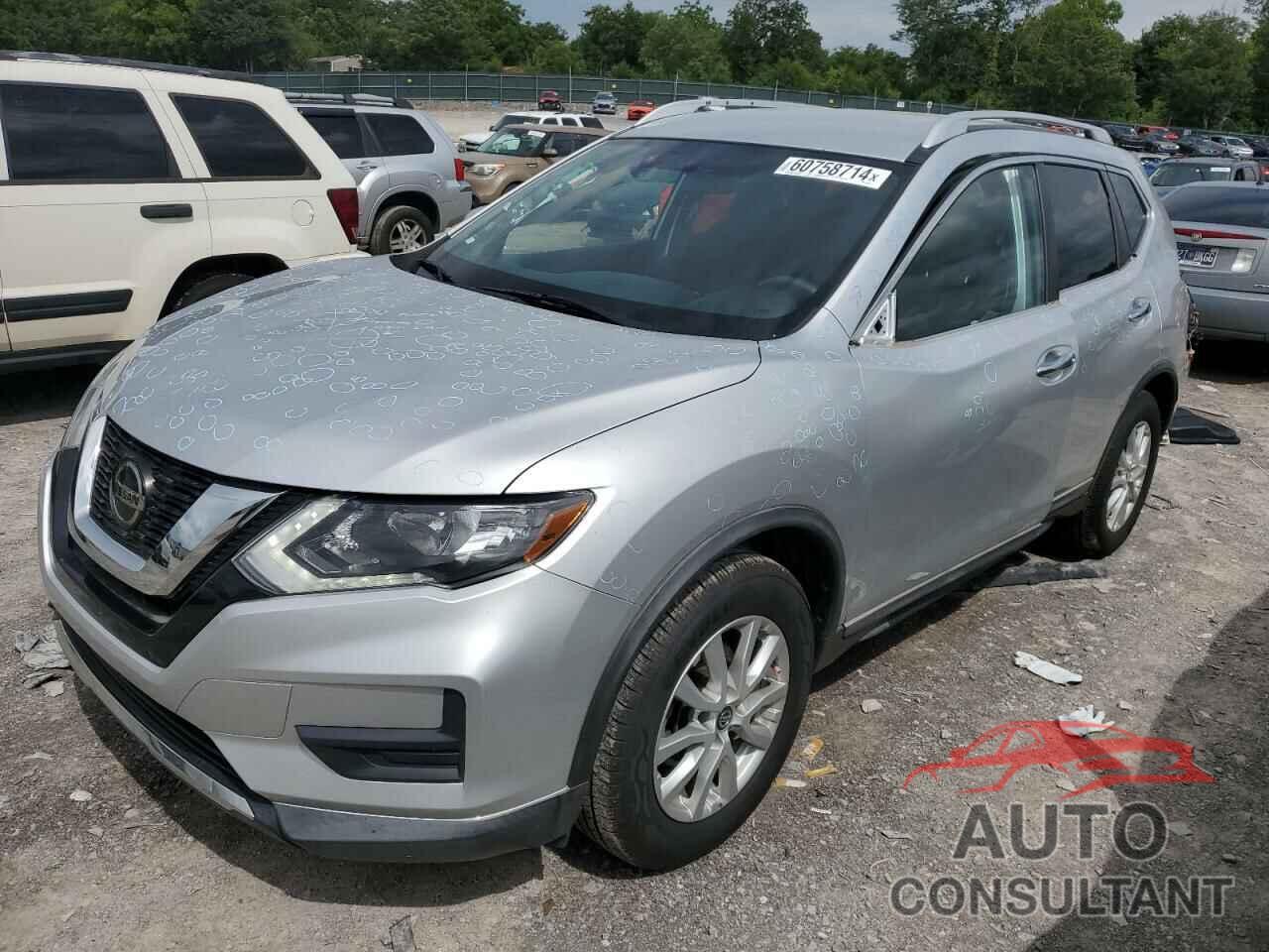 NISSAN ROGUE 2018 - KNMAT2MT9JP591529