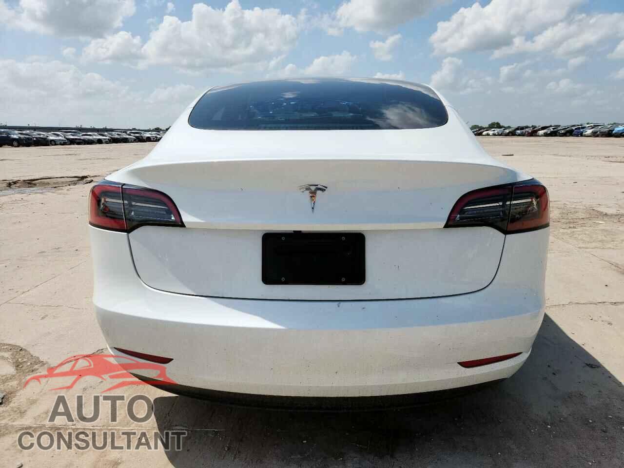 TESLA MODEL 3 2023 - 5YJ3E1EA0PF613866