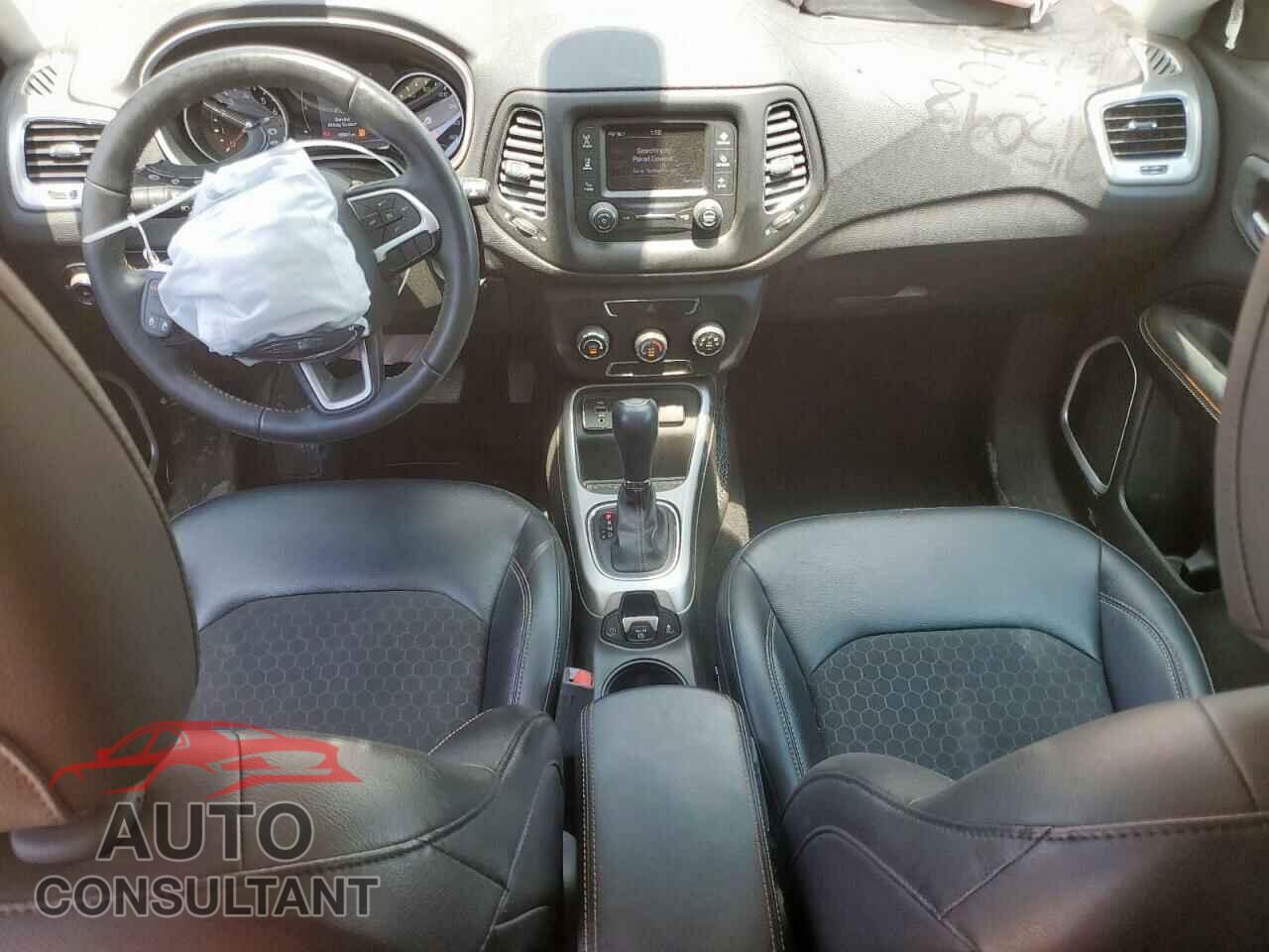 JEEP COMPASS 2017 - 3C4NJCBB7HT652700
