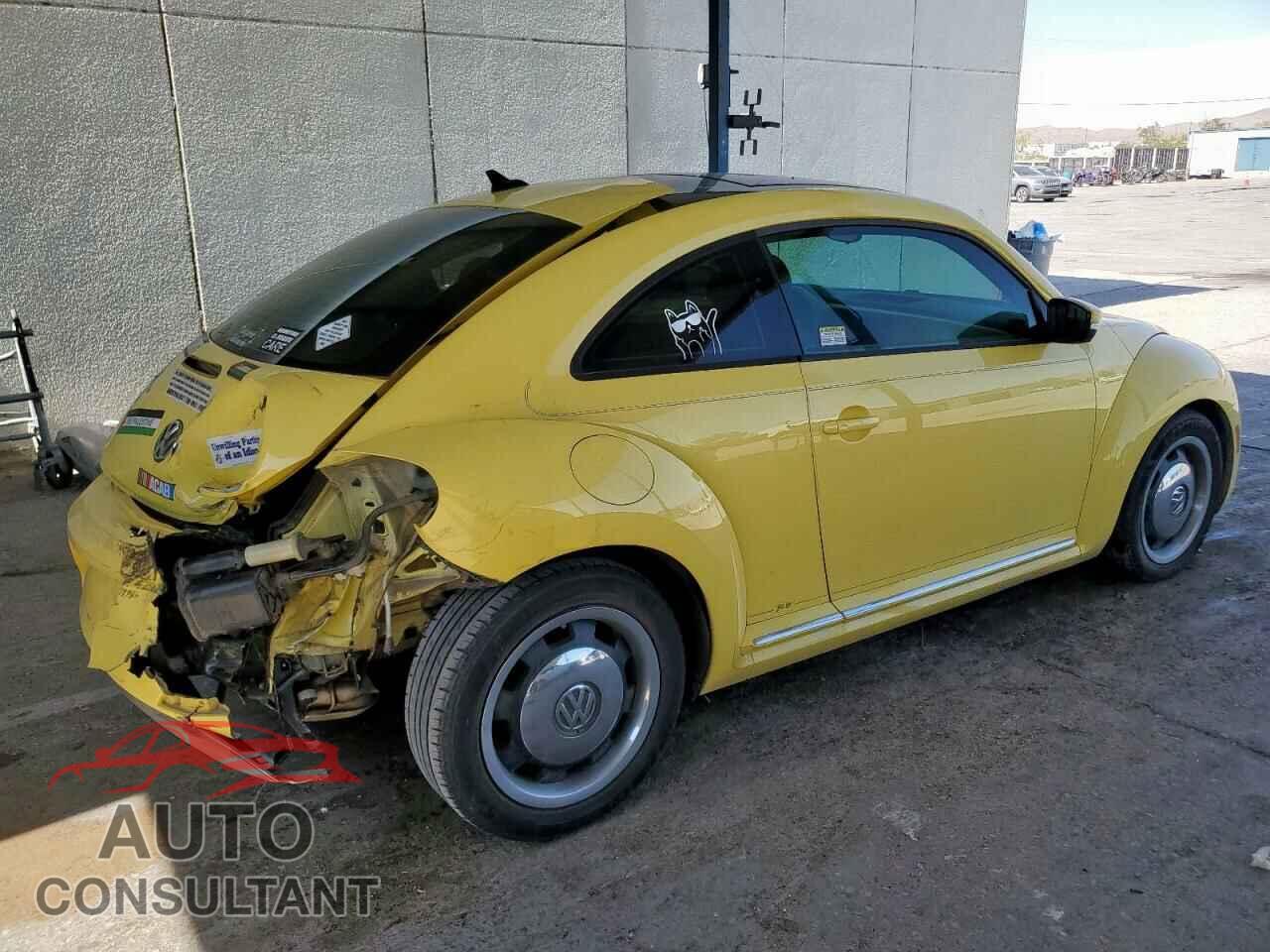 VOLKSWAGEN BEETLE 2012 - 3VWJP7AT5CM609066