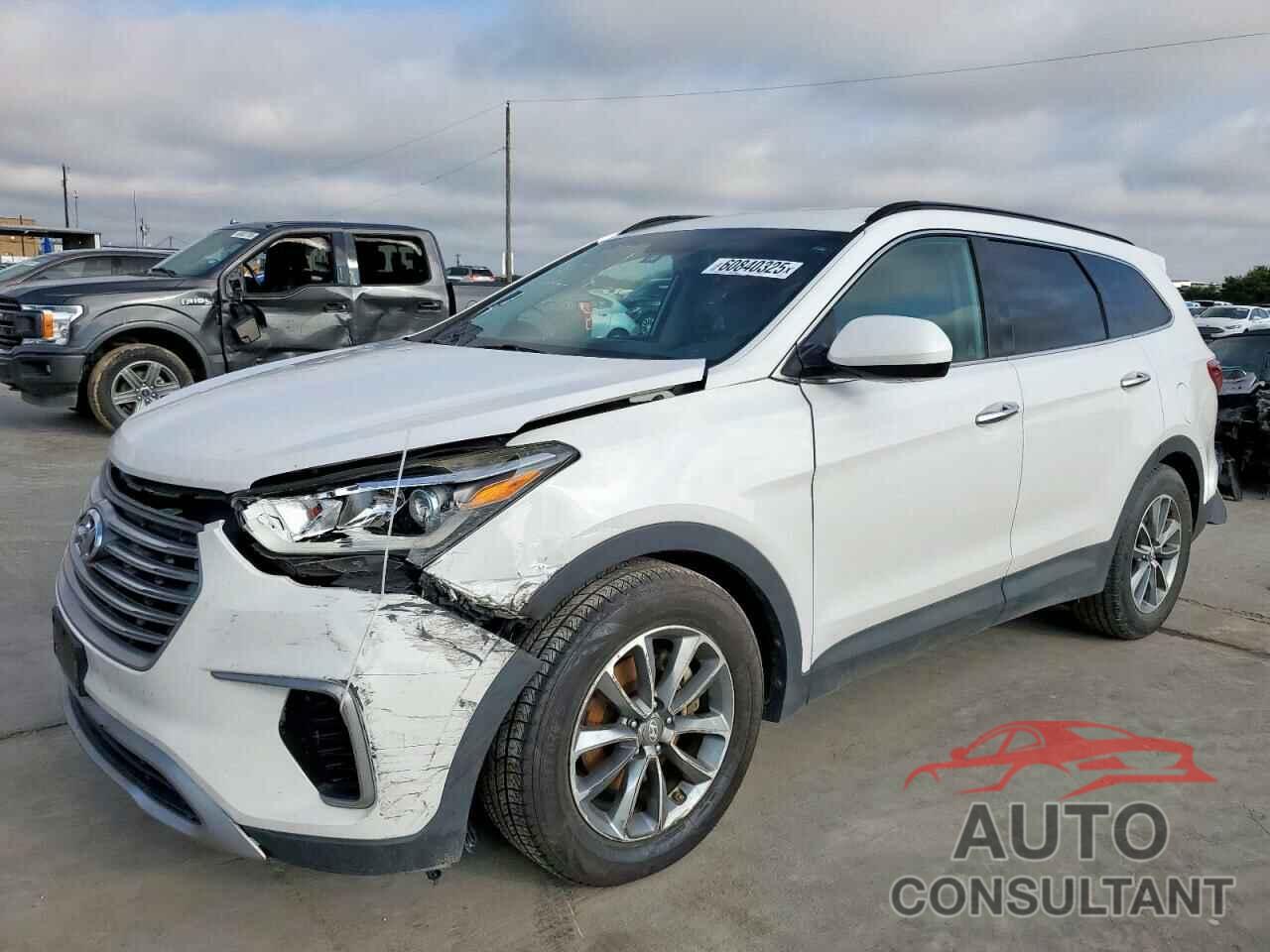 HYUNDAI SANTA FE 2017 - KM8SM4HF4HU195596
