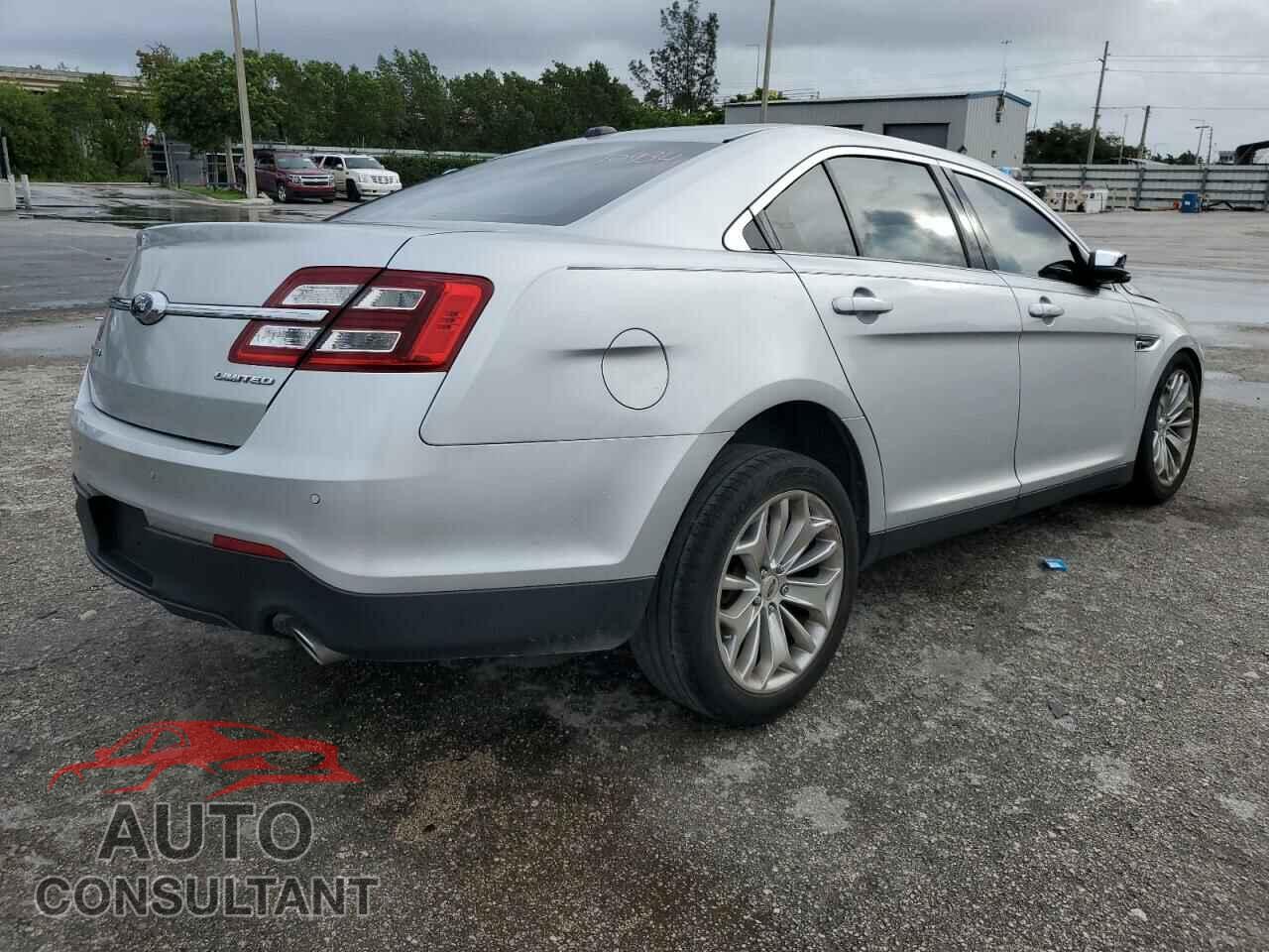 FORD TAURUS 2019 - 1FAHP2F85KG111179