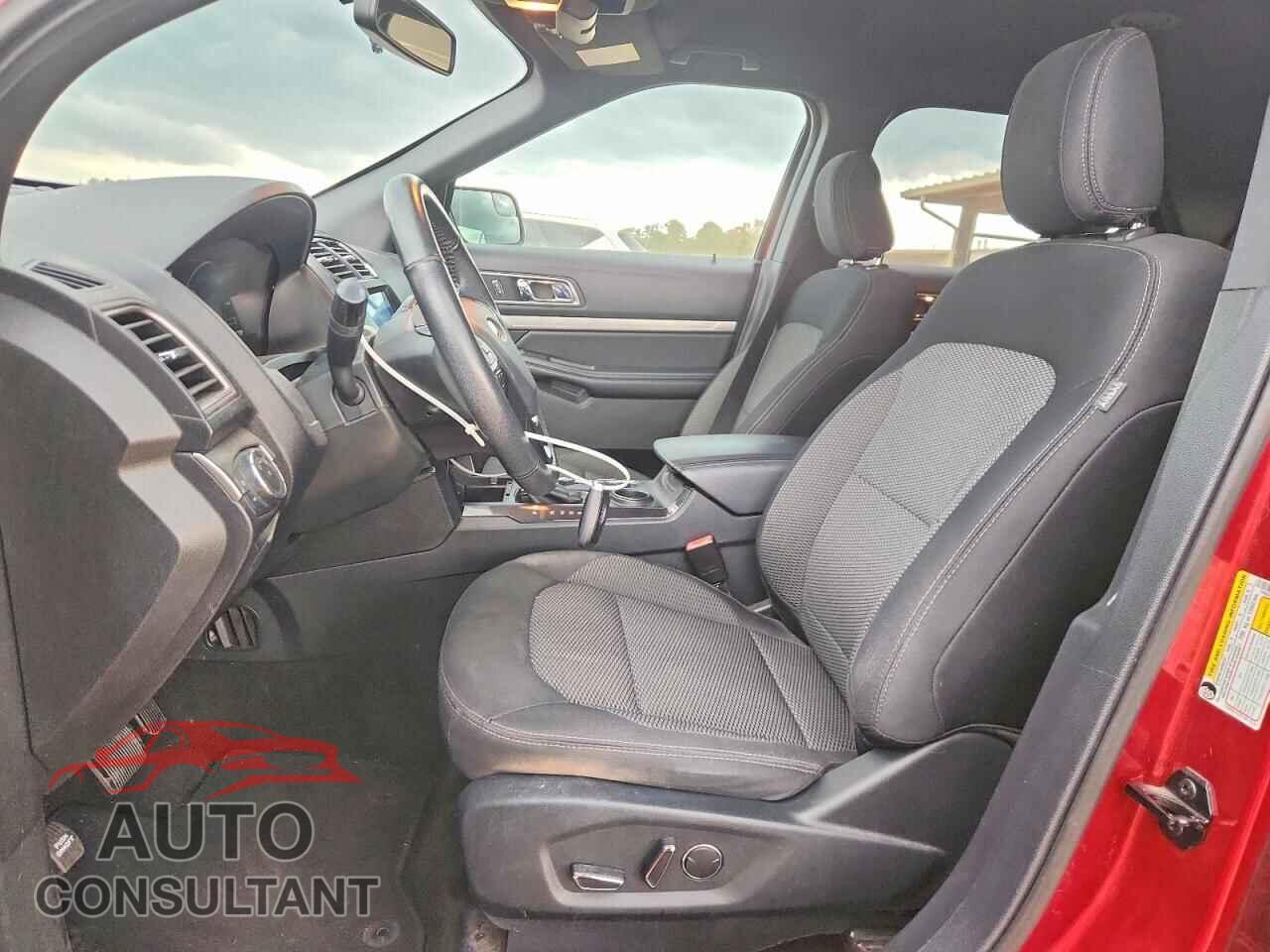 FORD EXPLORER 2018 - 1FM5K7D84JGB32806