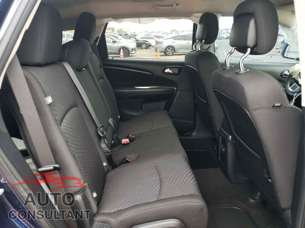 DODGE JOURNEY 2018 - 3C4PDCBG6JT242553