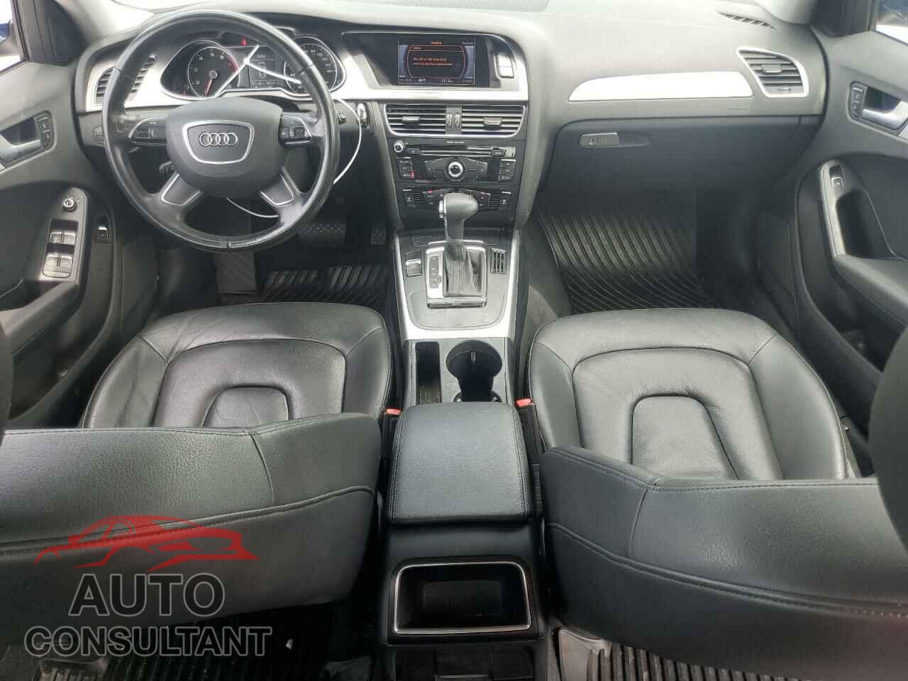 AUDI A4 2013 - WAUBFAFL0DN031835